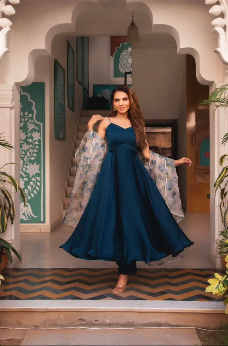 Mesmerizing Navy Blue Gown With Organza Printed Dupatta – Vastra Shop