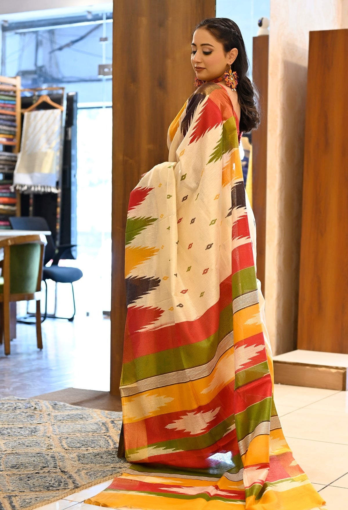 Stylish Beige Color Pure Cotton Lilen With Digital Printed Designer Saree