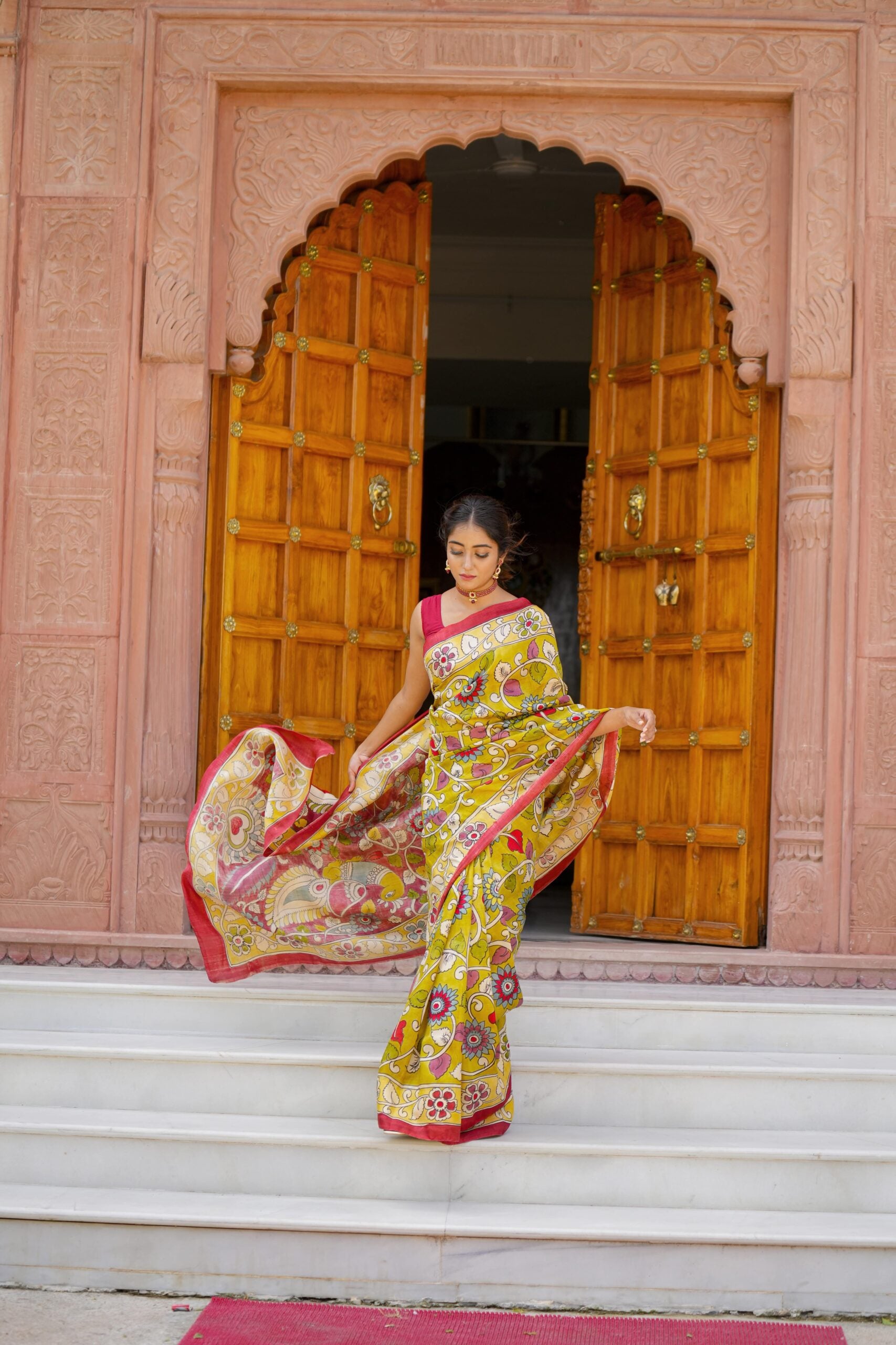 Terrific Mustard Color Color Pure Cotton Lilen With Digital Printed Designer Saree