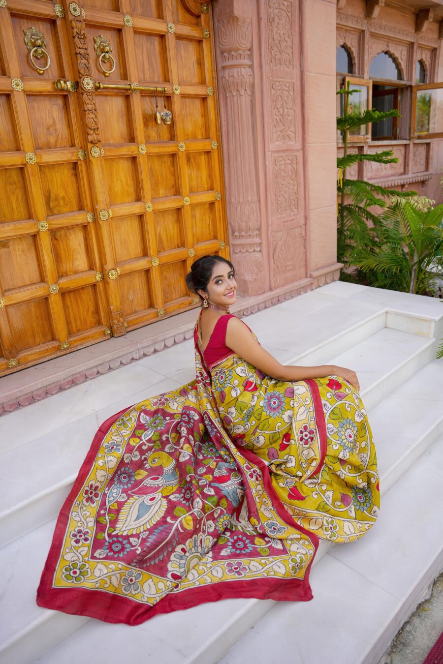 Terrific Mustard Color Color Pure Cotton Lilen With Digital Printed Designer Saree