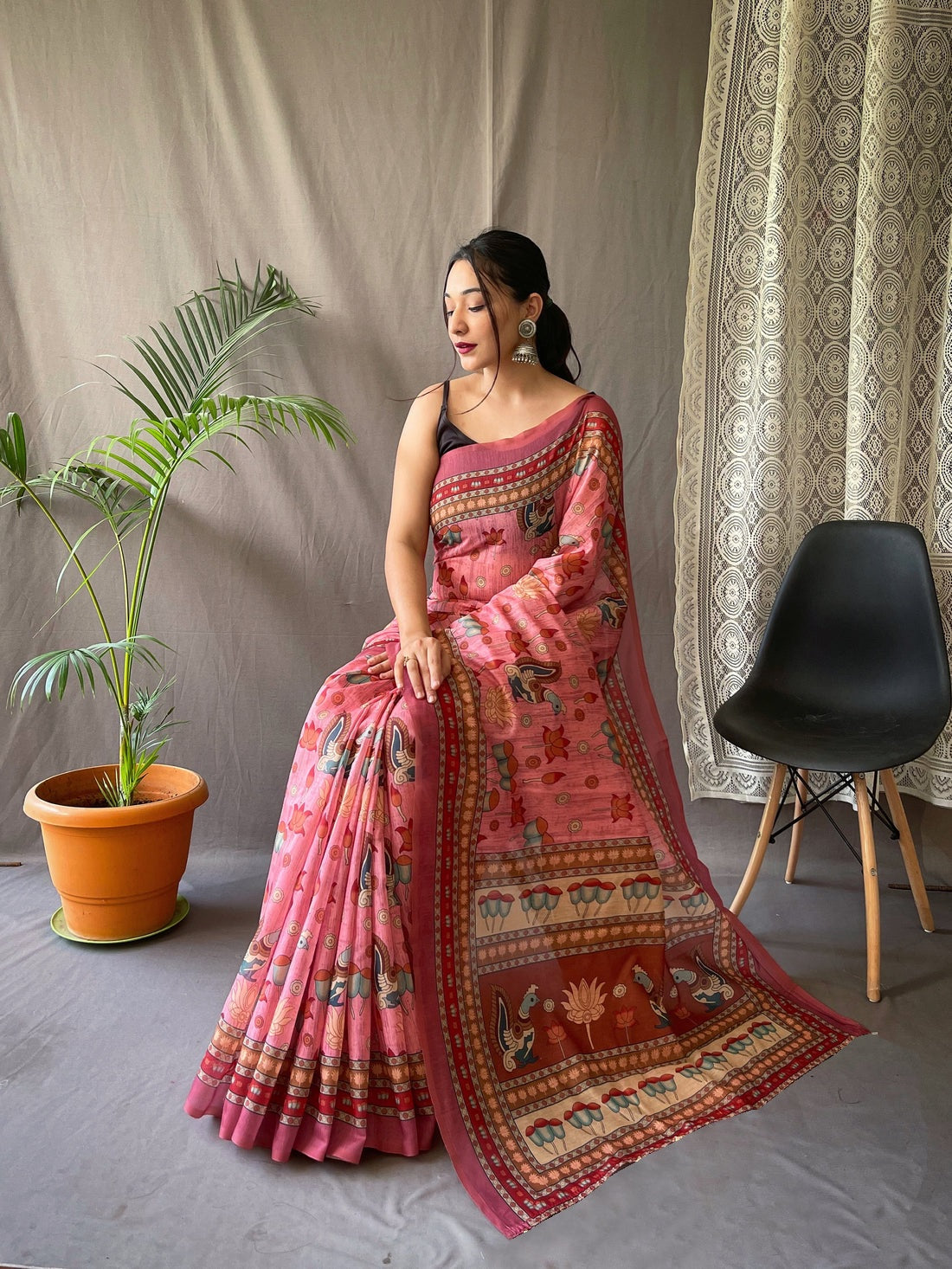 Presenting Pink Color Color Pure Cotton Lilen With Digital Printed Designer Saree