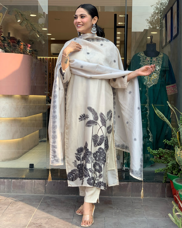 Alluring Cream Color Chanderi With Embroidery And Printed Work Beautiful Kurta Set