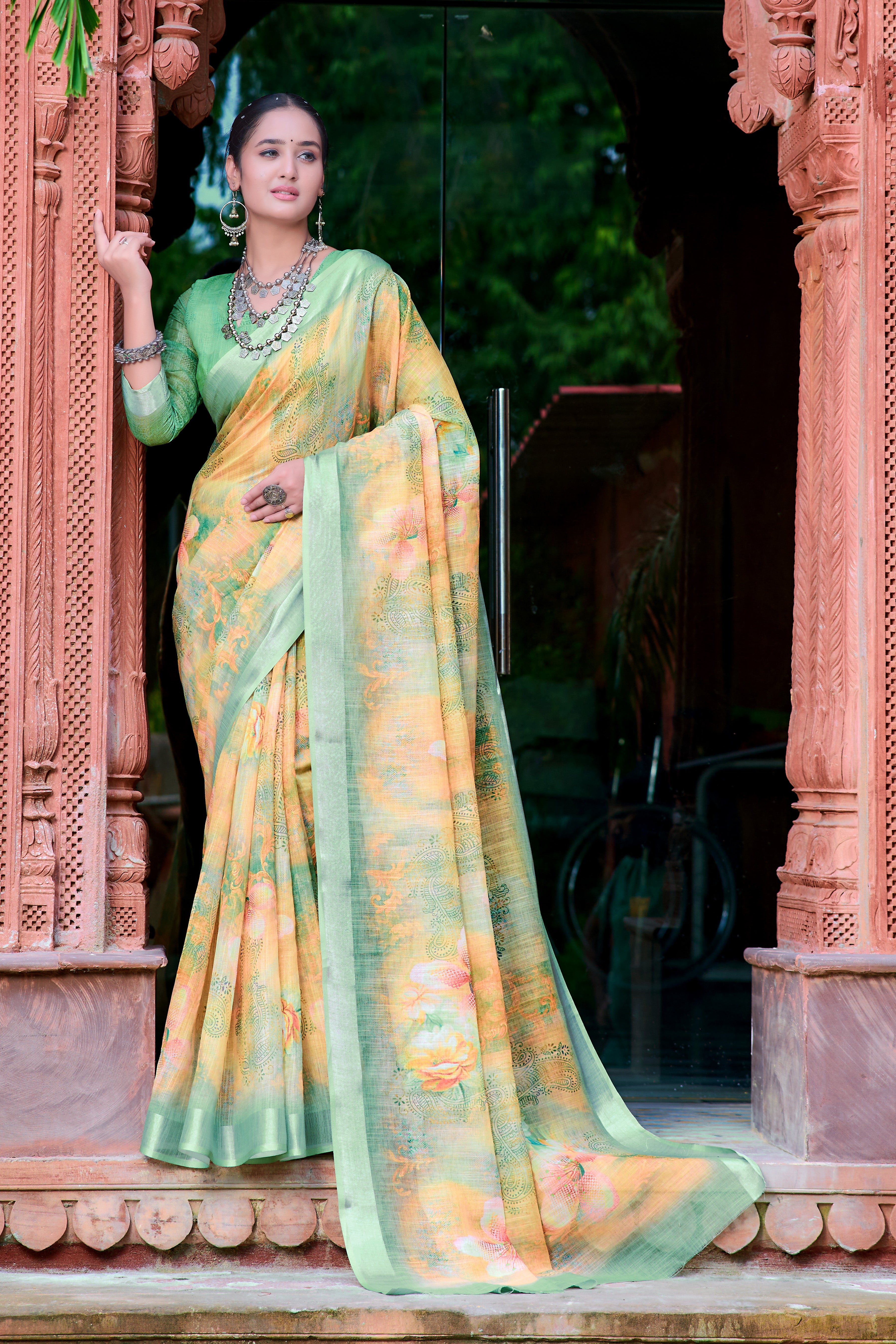 Good Looking Yellow Color Color Pure Cotton Lilen With Digital Printed Designer Saree