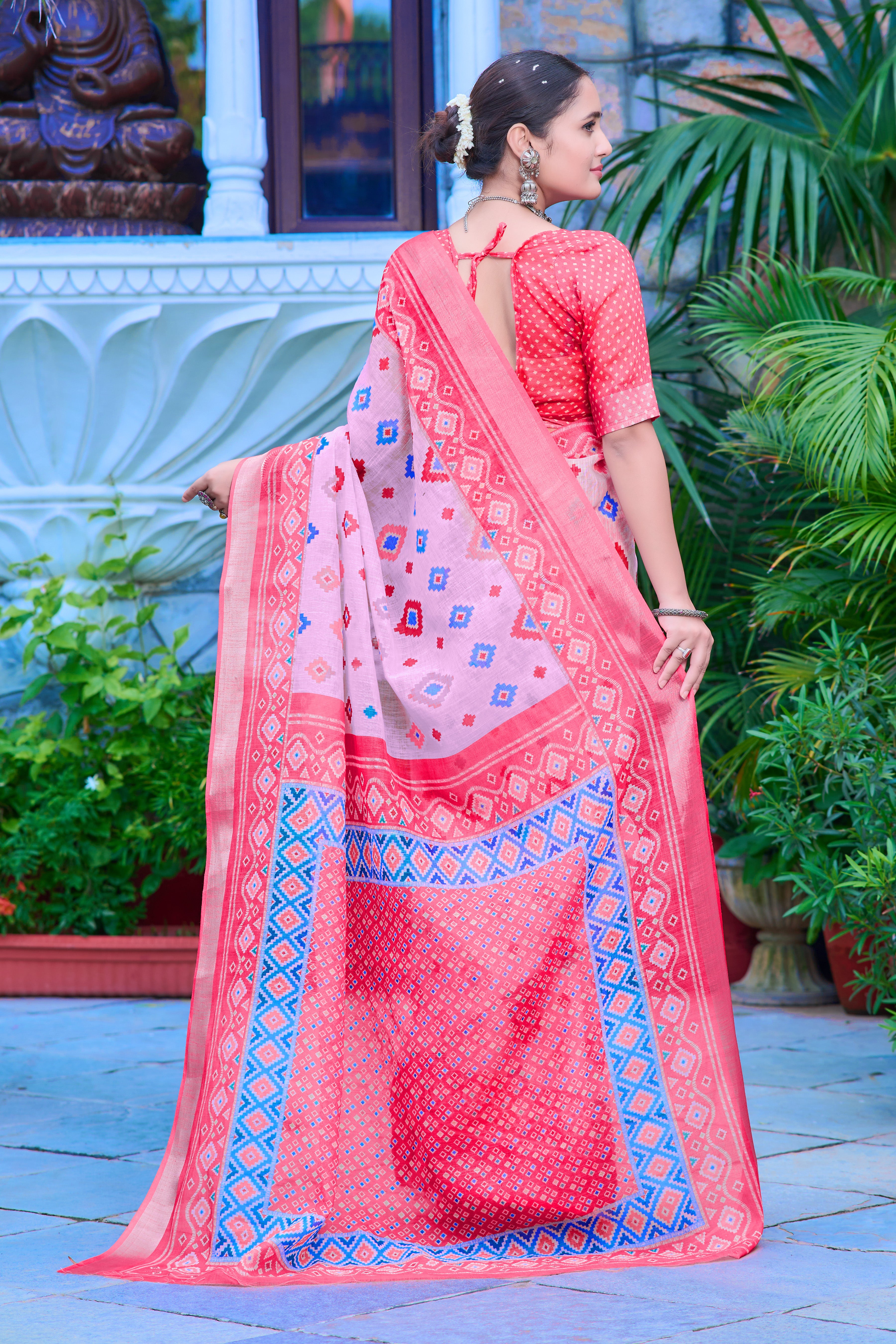 Stylish Baby Pink Color Color Pure Cotton Lilen With Digital Printed Designer Saree