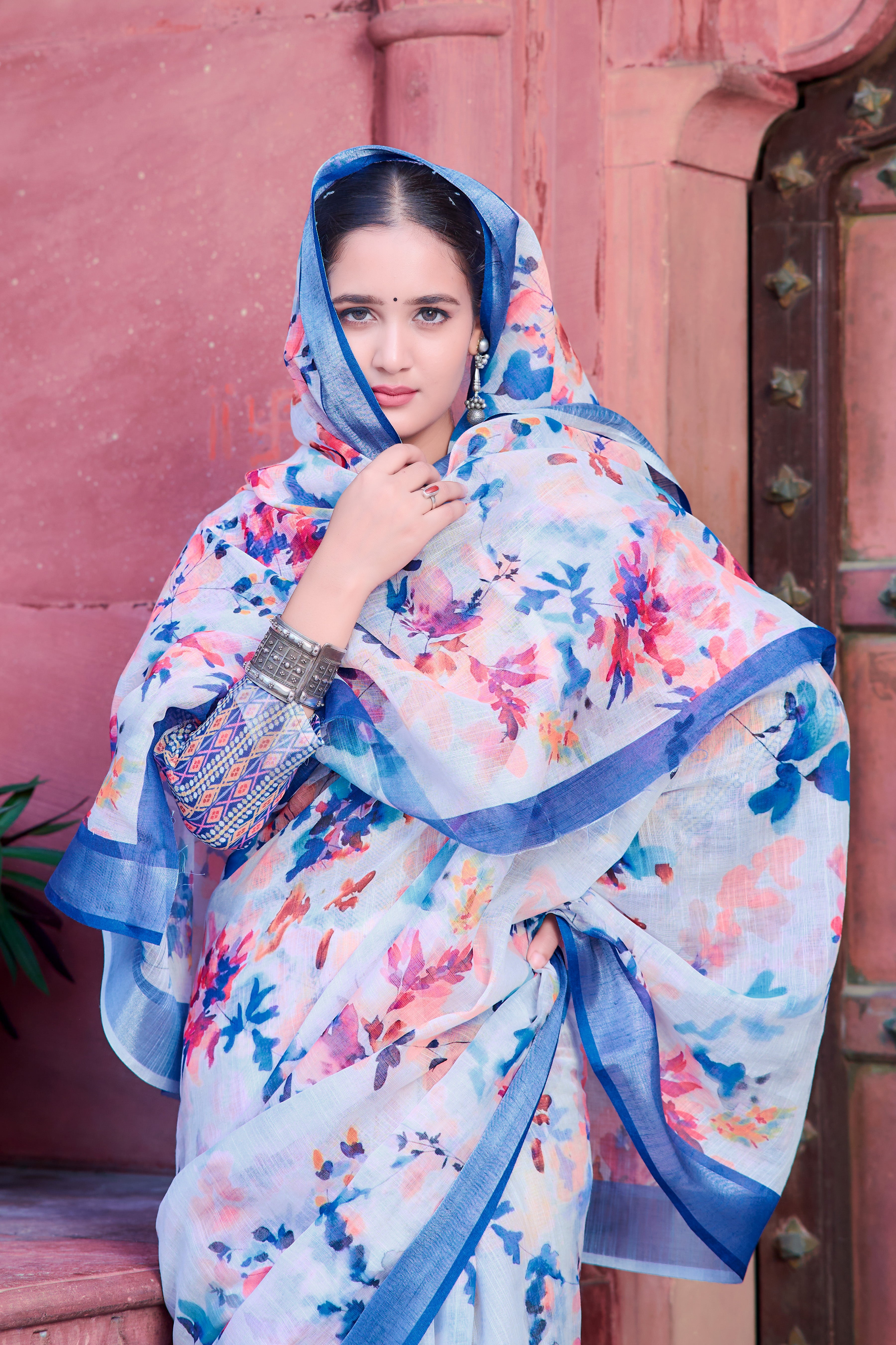 Fabulous Blue And White Color Color Pure Cotton Lilen With Digital Printed Designer Saree