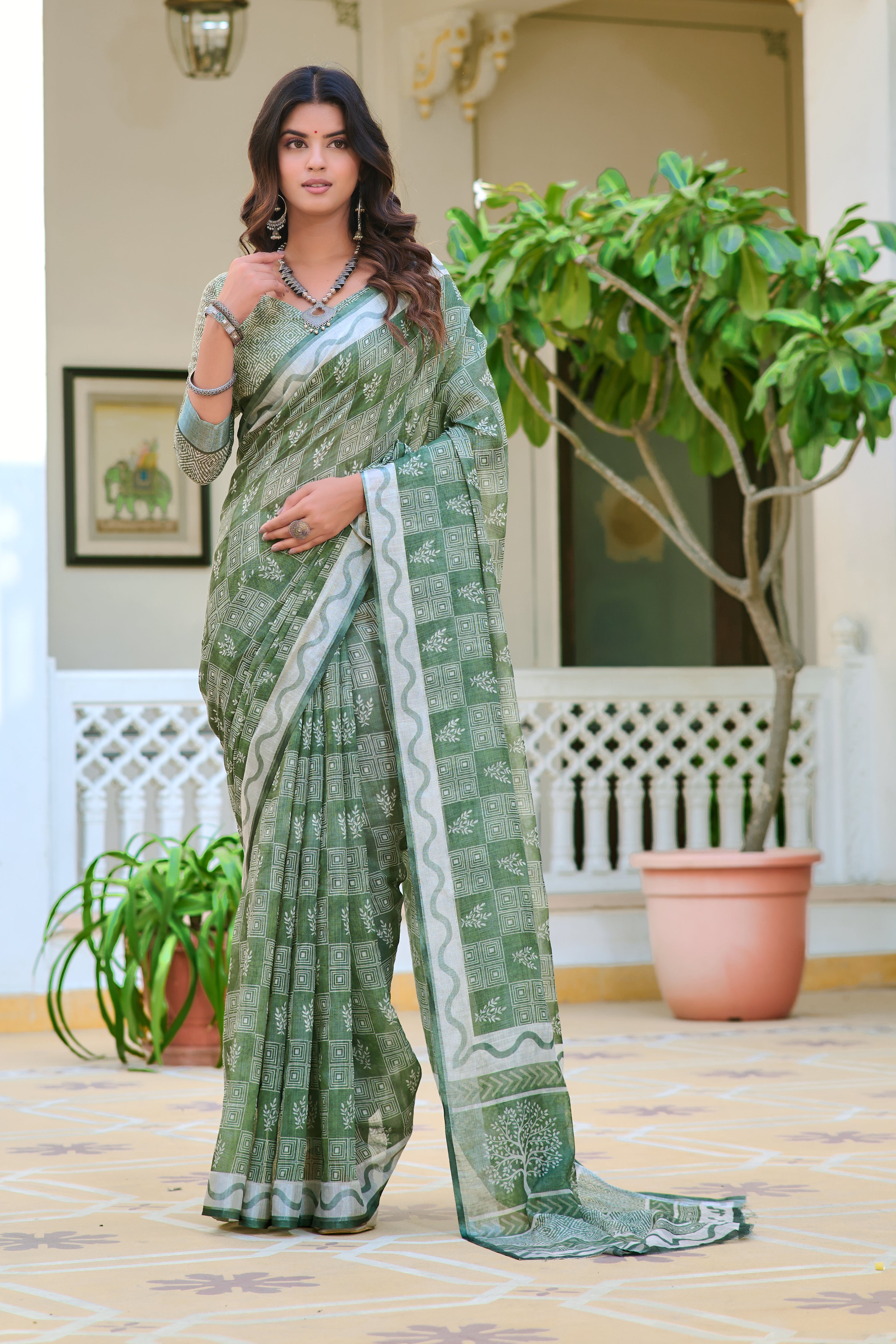 Luxuriant Mahendi Green Color Color Pure Cotton Lilen With Digital Printed Designer Saree