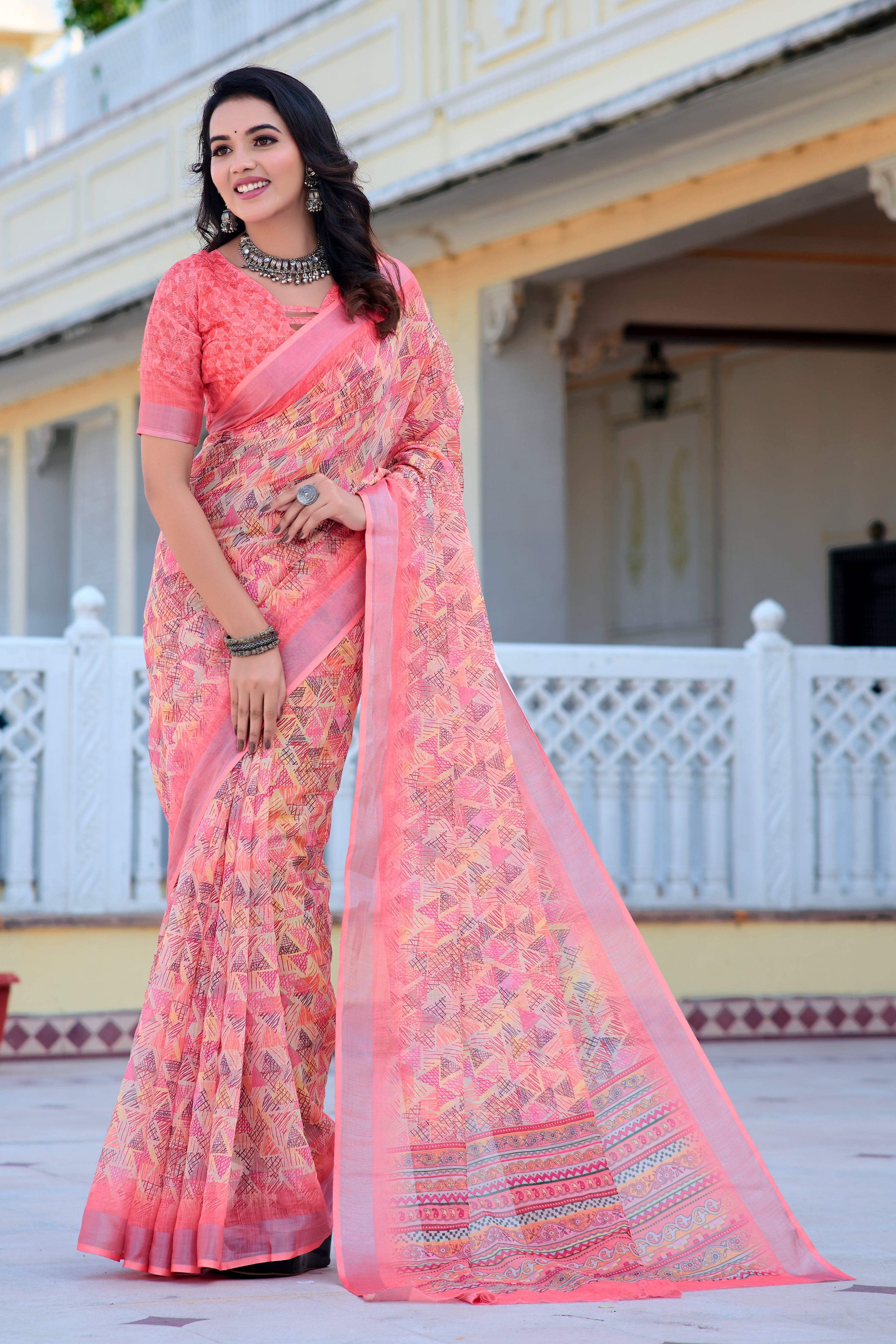 Elegant Peach Color Pure Cotton Lilen With Digital Printed Designer Saree