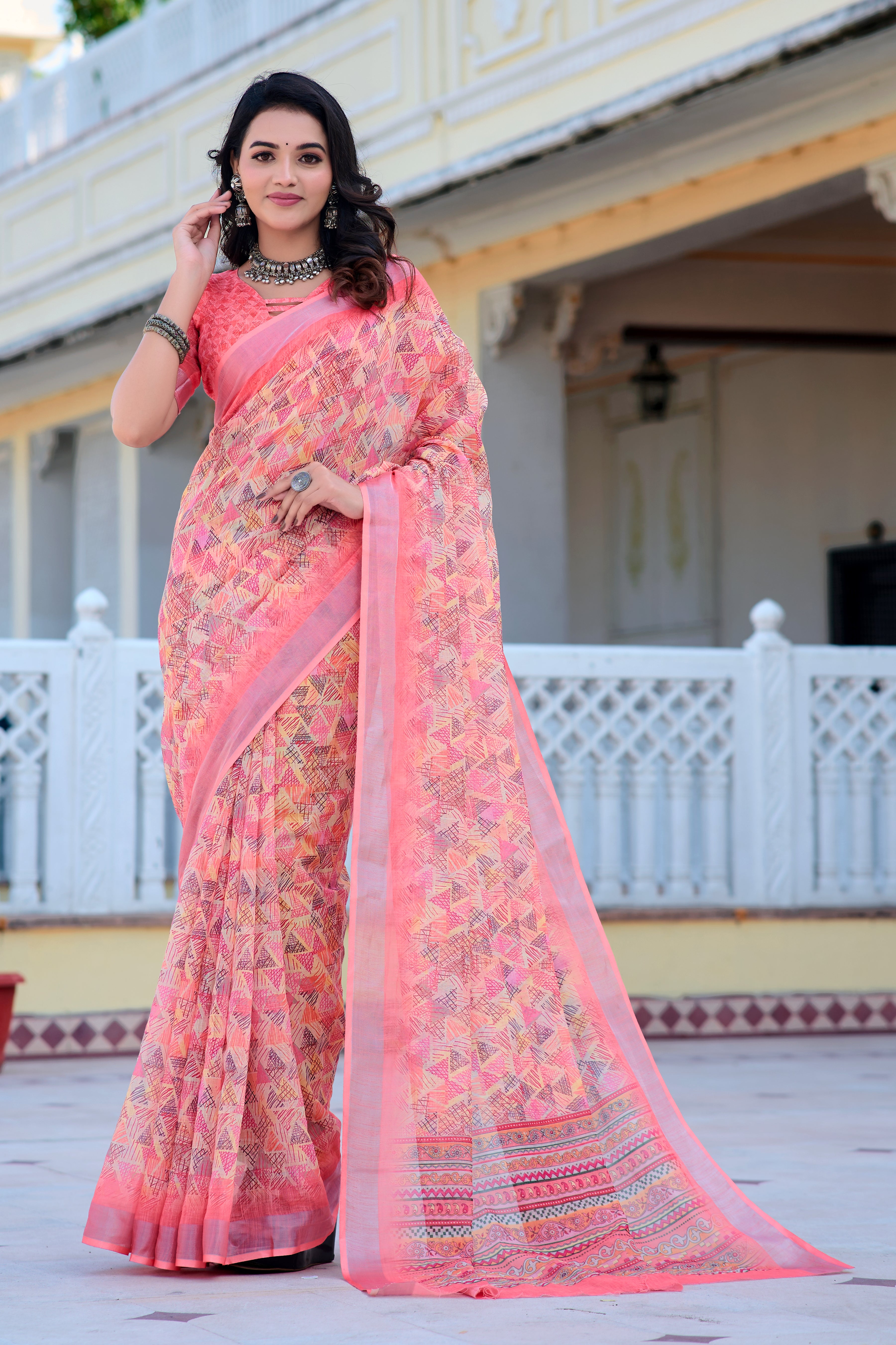 Elegant Peach Color Pure Cotton Lilen With Digital Printed Designer Saree