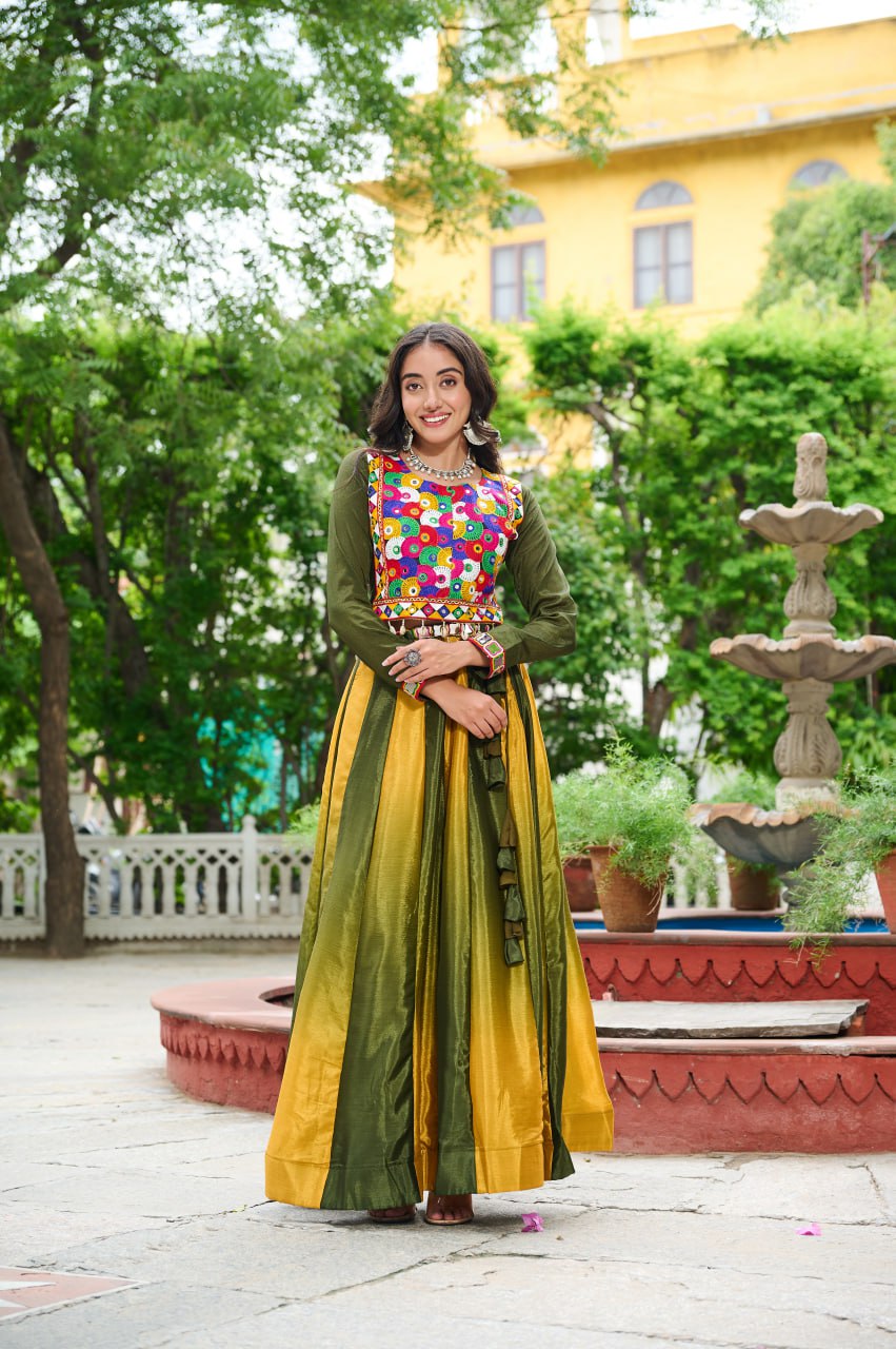 Designer Kutchi Gamthi Work Navratri Wear Lehenga Choli