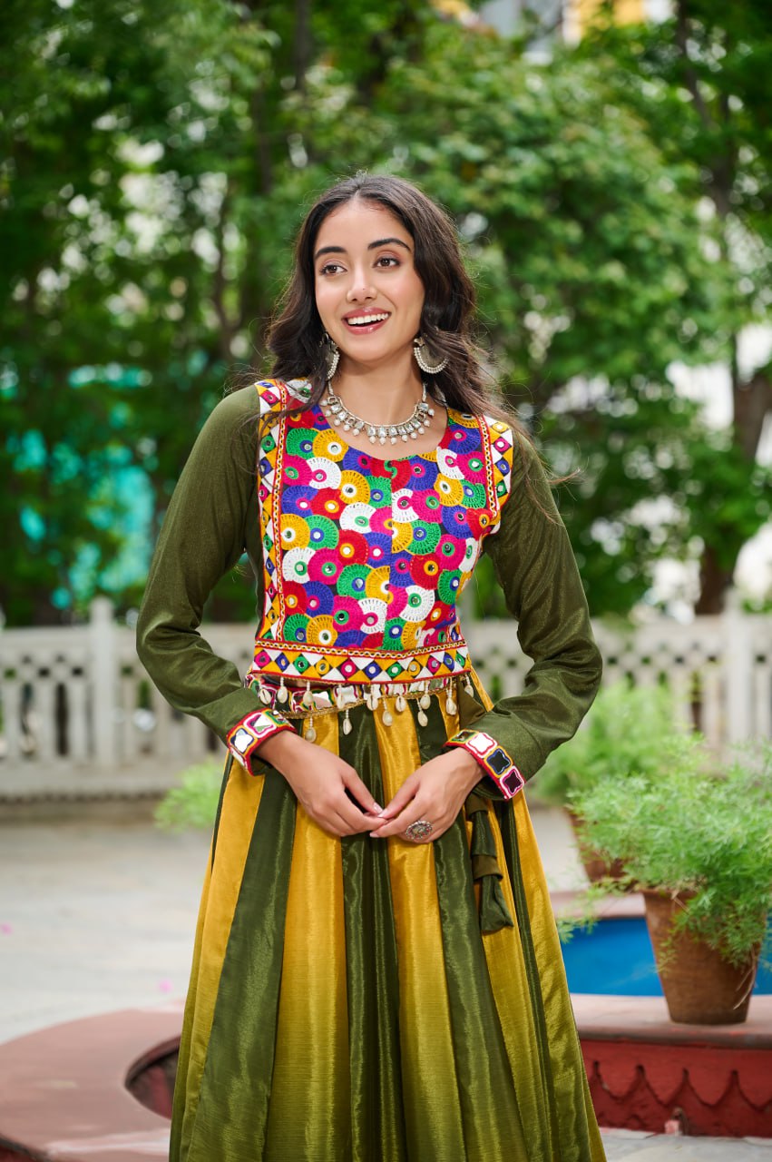 Designer Kutchi Gamthi Work Navratri Wear Lehenga Choli