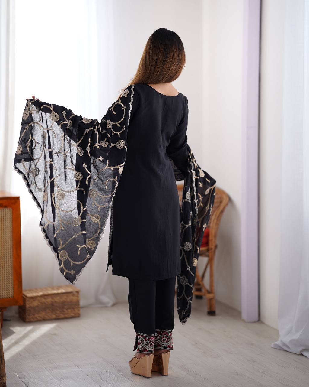 Luxuriant Black Color Chinon Silk Thread With Sequence Work Salwar Suit