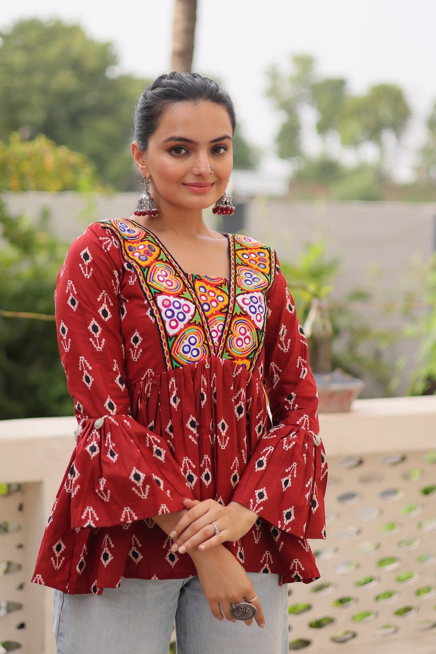 Navratri Specail Cotton Print With Kutchi Patch Work Navratri Top