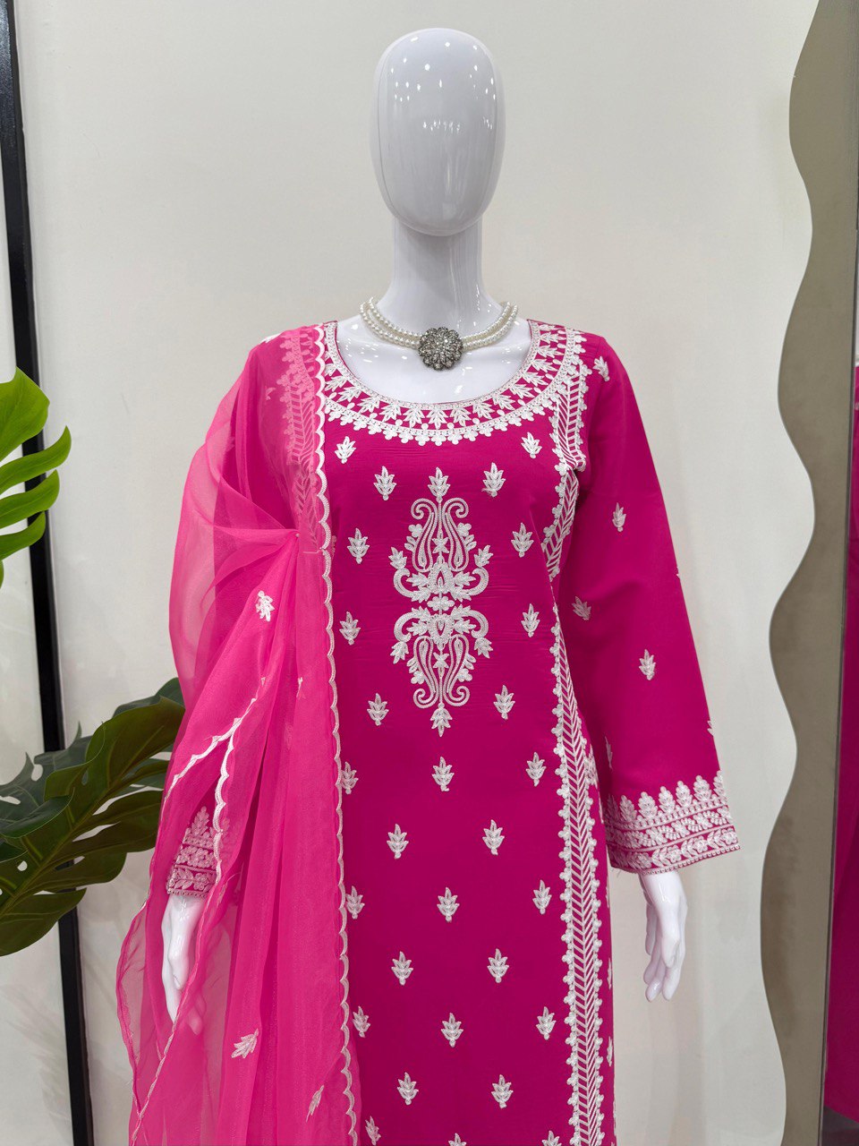Ceremony Wear Pink Color Roman Silk Chine Stitch Silk Beautiful Salwar Suit