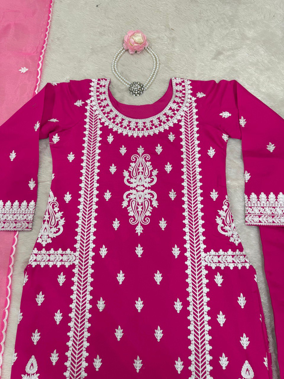 Ceremony Wear Pink Color Roman Silk Chine Stitch Silk Beautiful Salwar Suit