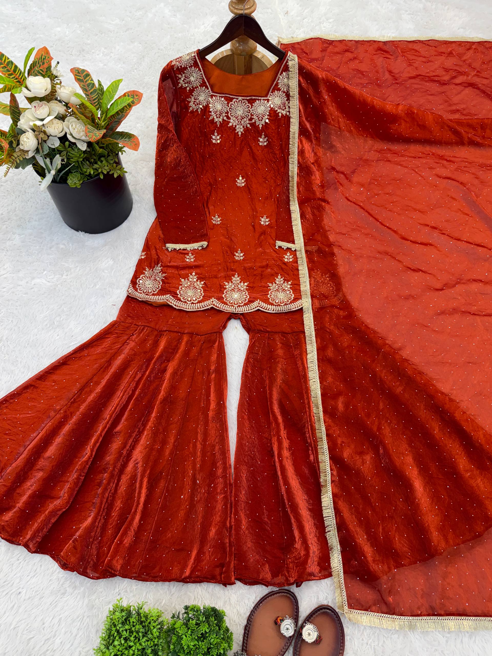 Arti Chauhan Wear Orange Color Designer Zarkan Diamond Work Sharara Se ...