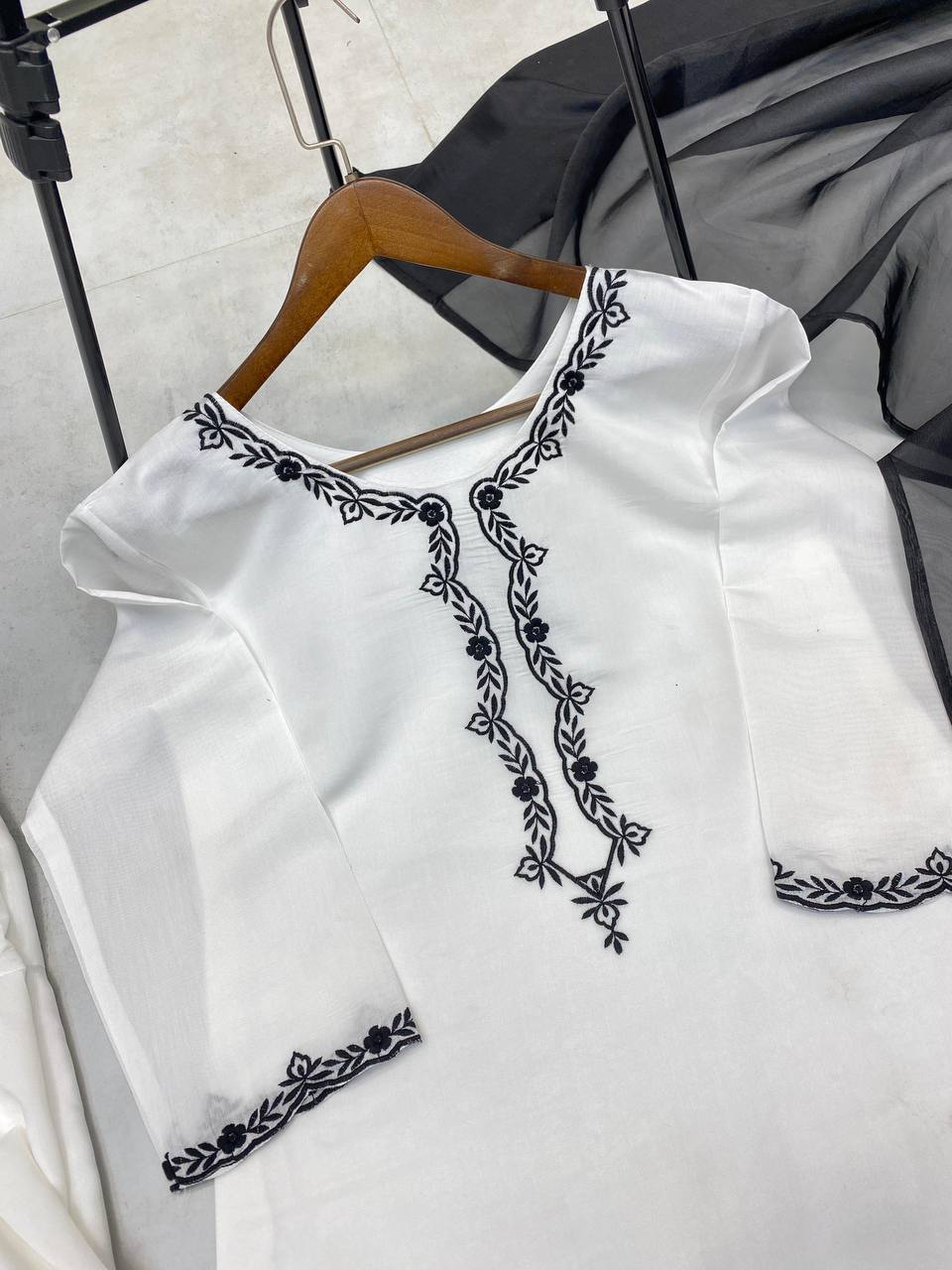 Graceful White Color Roman Silk With Embroidery Designer Salwar Suit