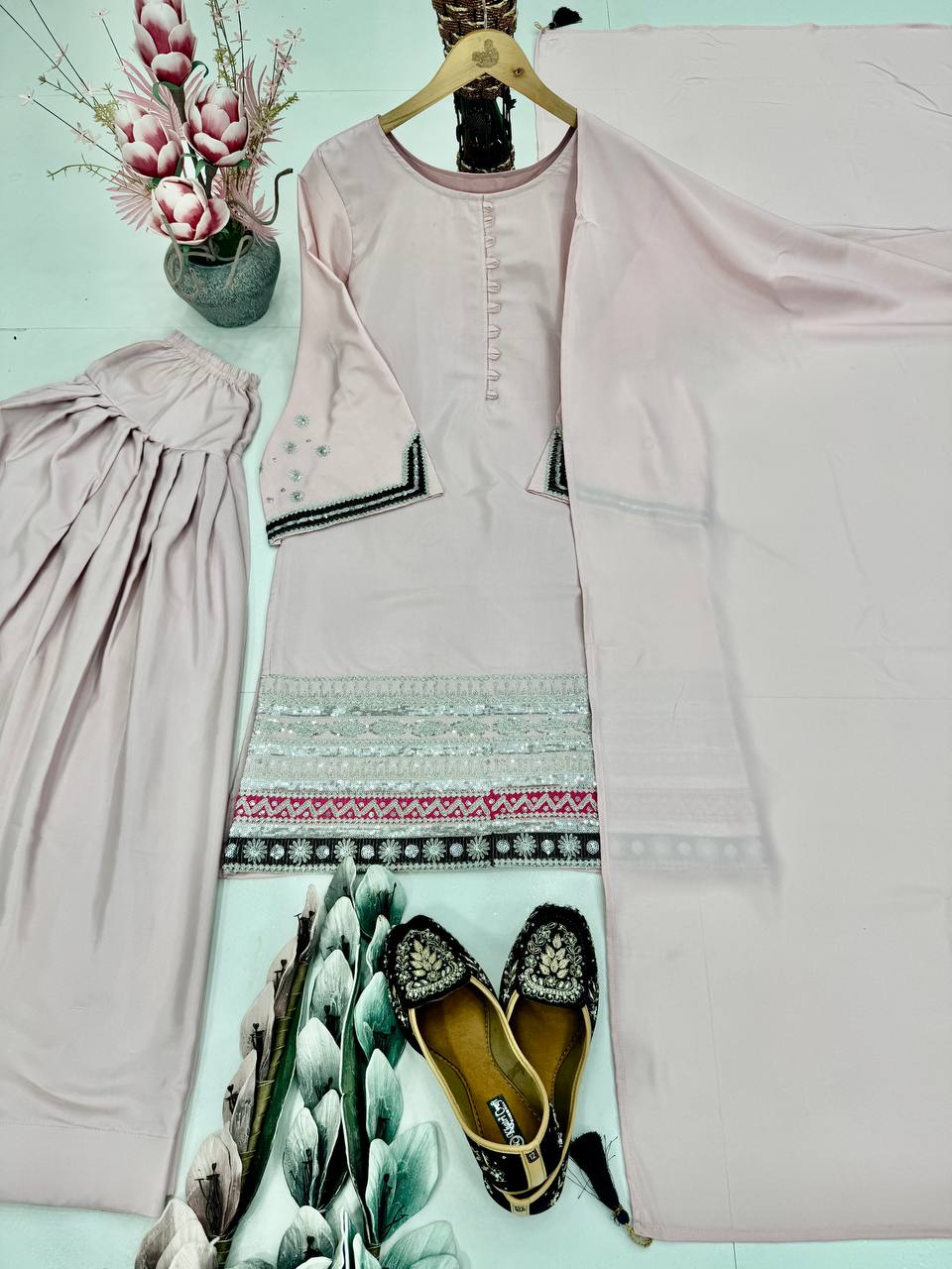 Casual Wear Dusty Pink Color Heavy Natural Creap
