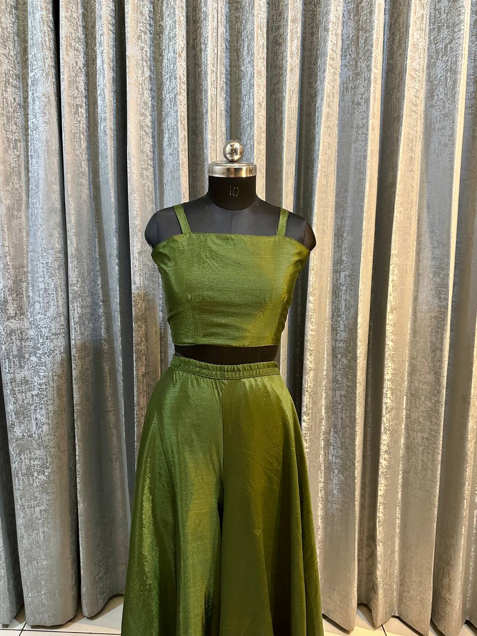 Beautiful Green Color Heavy Chinon With Embroidery Sequins Work Palazzo Suit