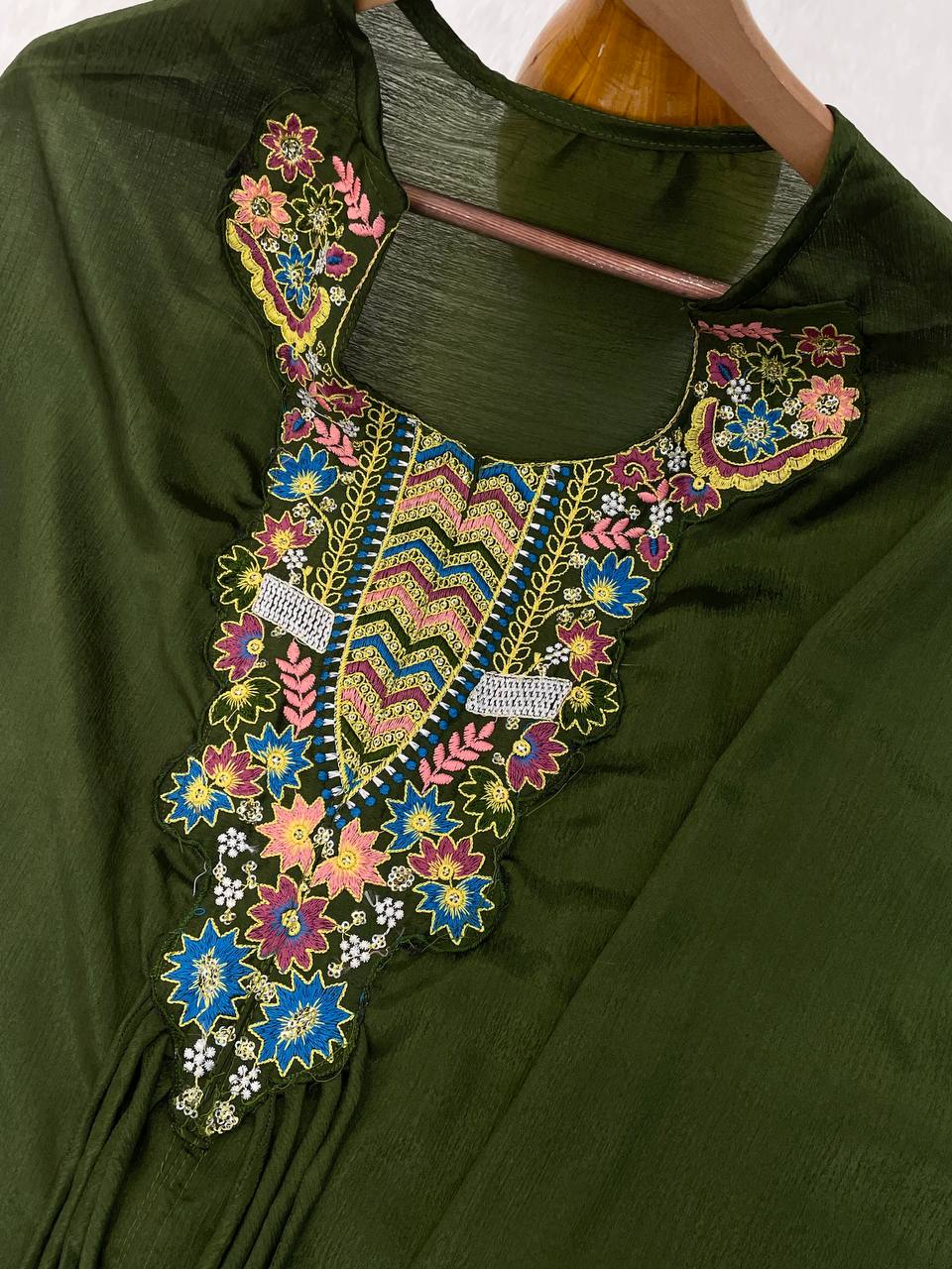 Beautiful Green Color Heavy Chinon With Embroidery Sequins Work Palazzo Suit