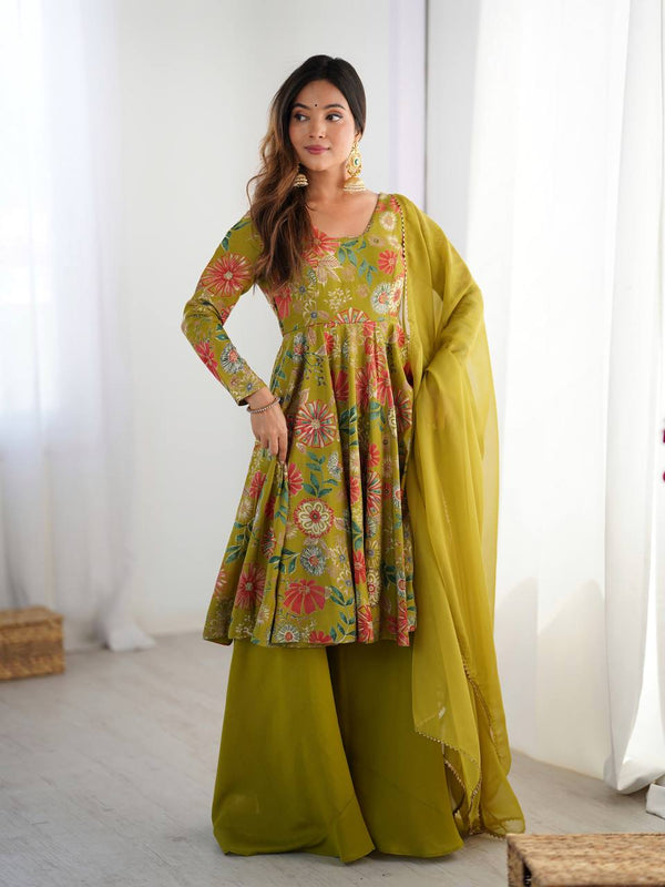 Wedding Wear Green Color Chanderi Designer Palazzo Suit