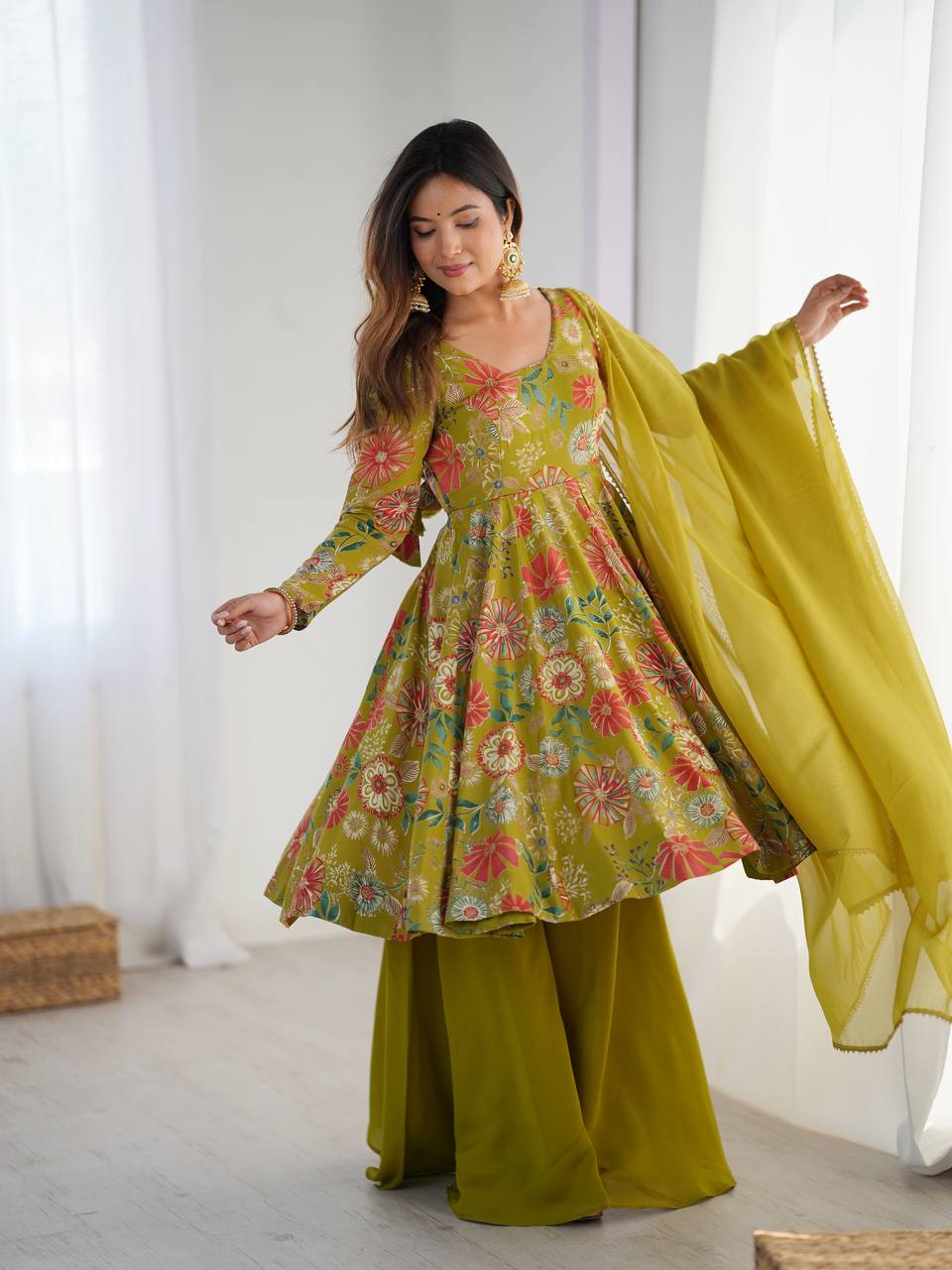 Wedding Wear Green Color Chanderi Designer Palazzo Suit
