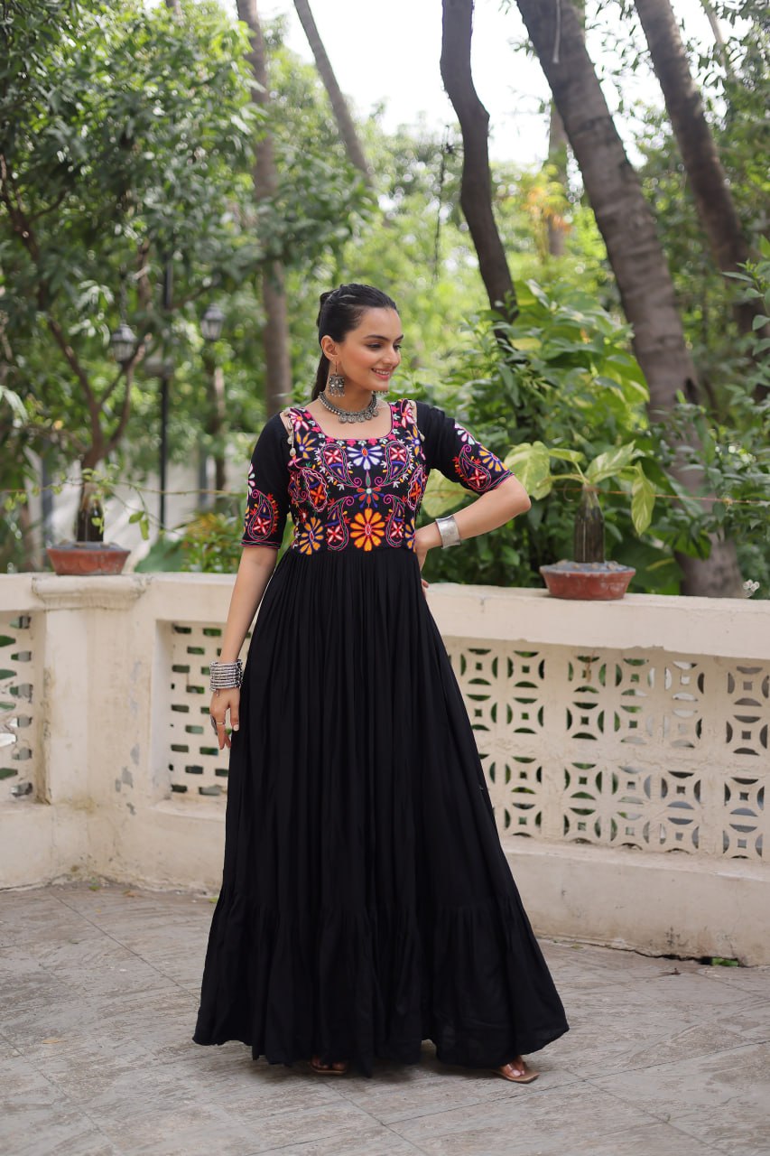 Black Color Gamthi Work Designer Navratri Special Gown