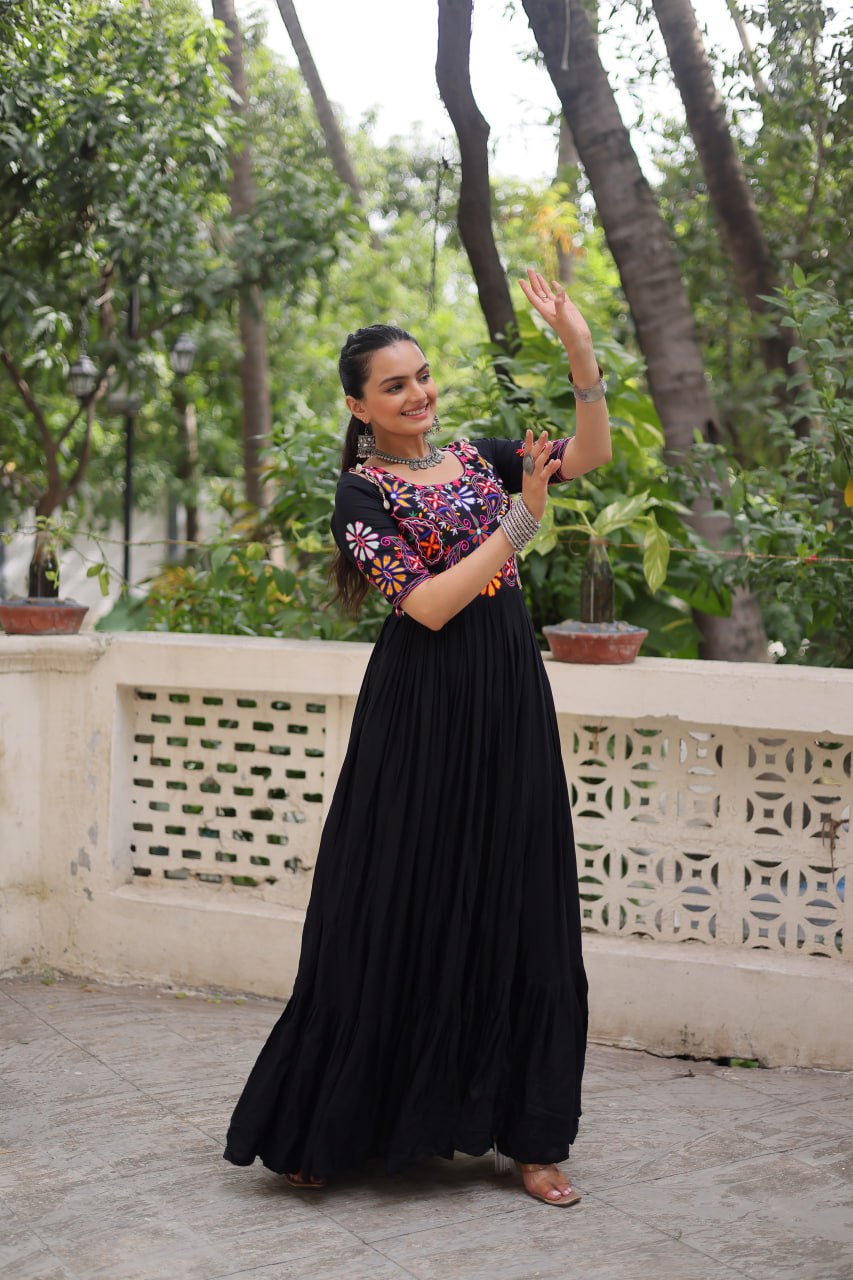 Black Color Gamthi Work Designer Navratri Special Gown