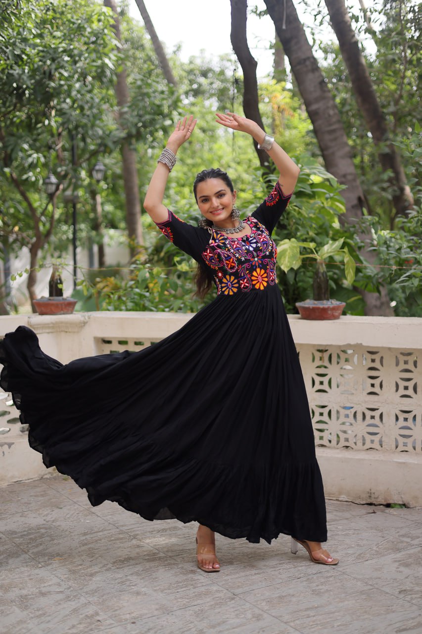 Black Color Gamthi Work Designer Navratri Special Gown
