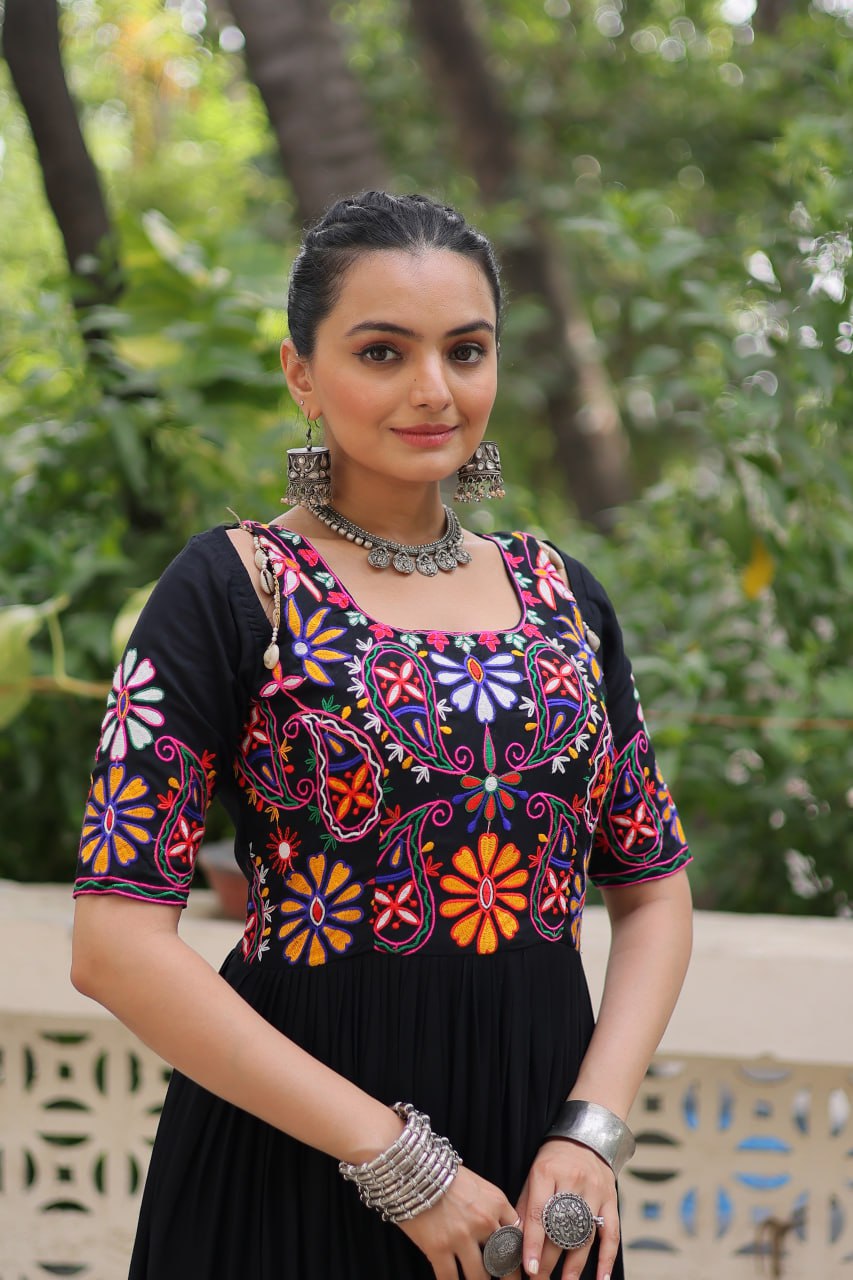 Black Color Gamthi Work Designer Navratri Special Gown