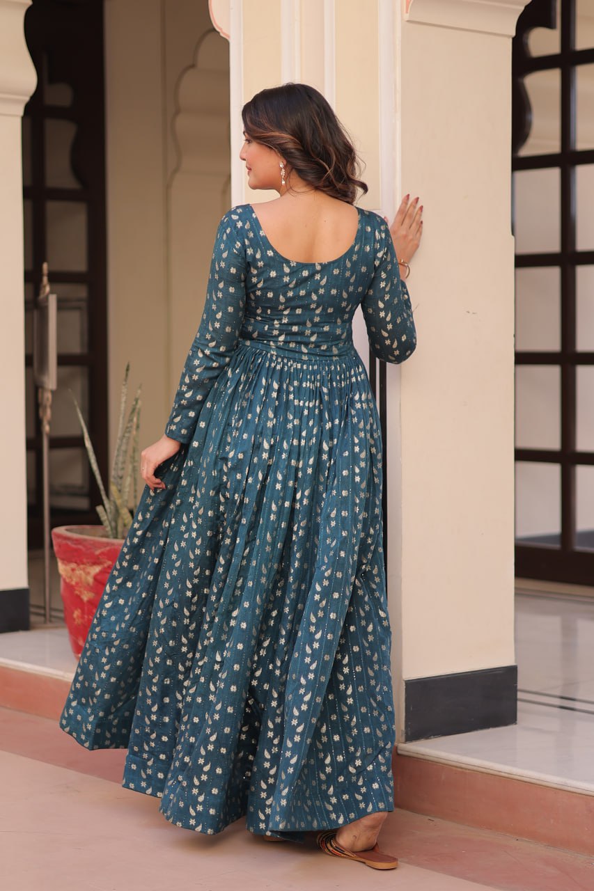 Trendy Rama Color Position Print Choli With Staple Jacquard Weaving Work Gown