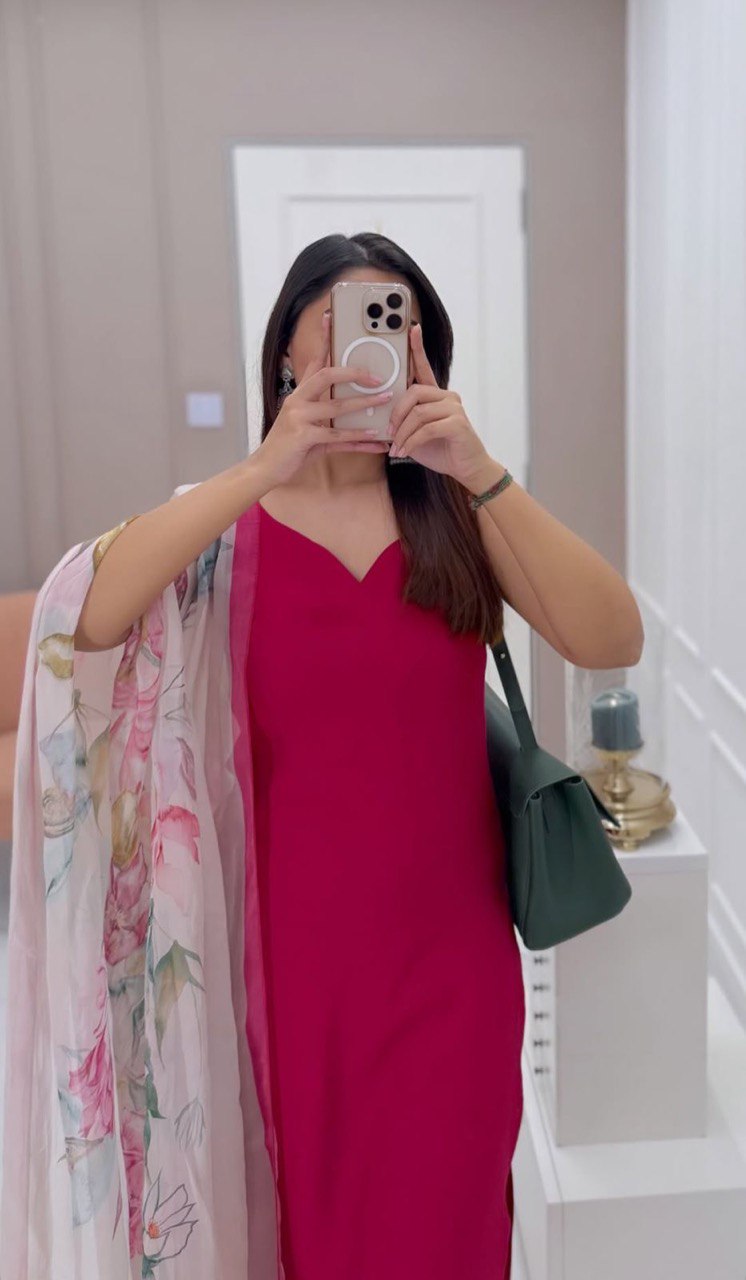 Designer Casual Wear Pink Color Georgette Kurta