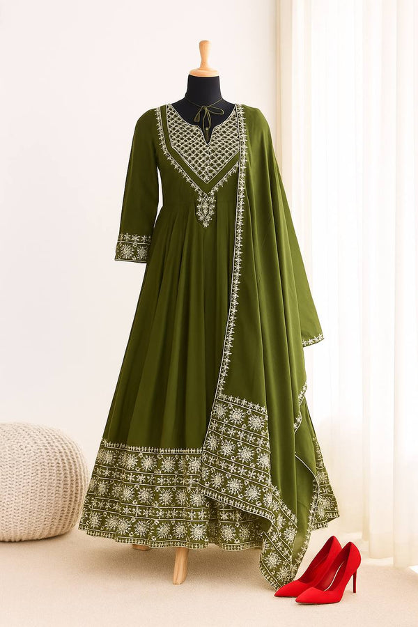 Beautiful Embroidered Fully Flair Designer Anarkali Suit