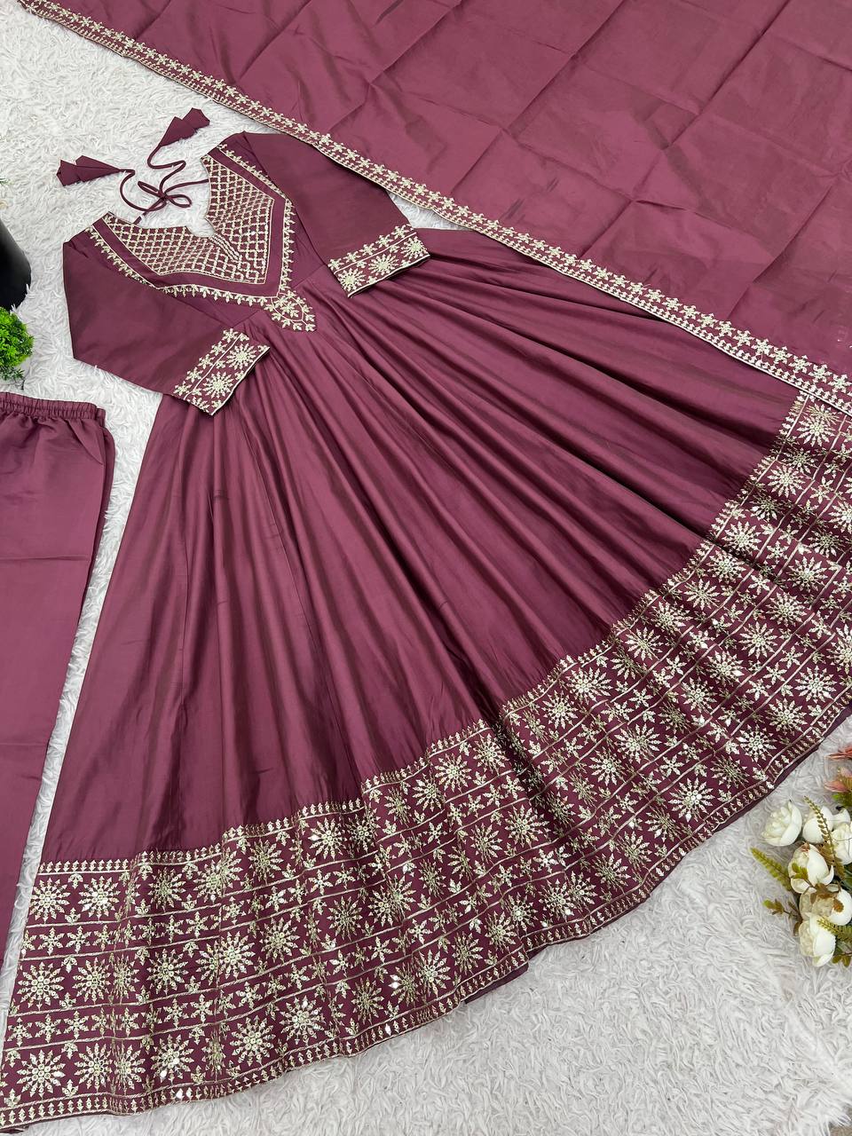 Beautiful Embroidered Fully Flair Designer Anarkali Suit