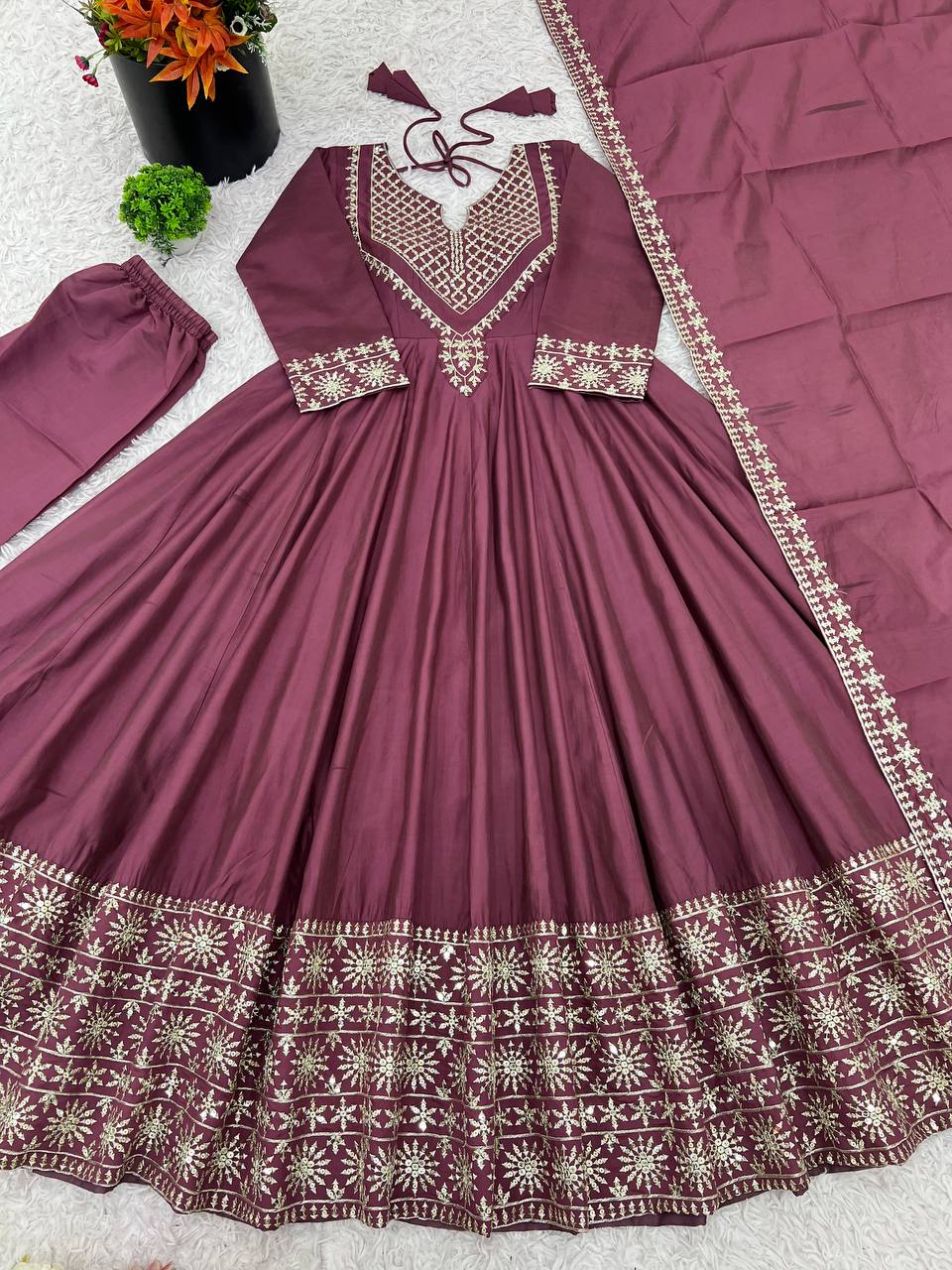 Beautiful Embroidered Fully Flair Designer Anarkali Suit