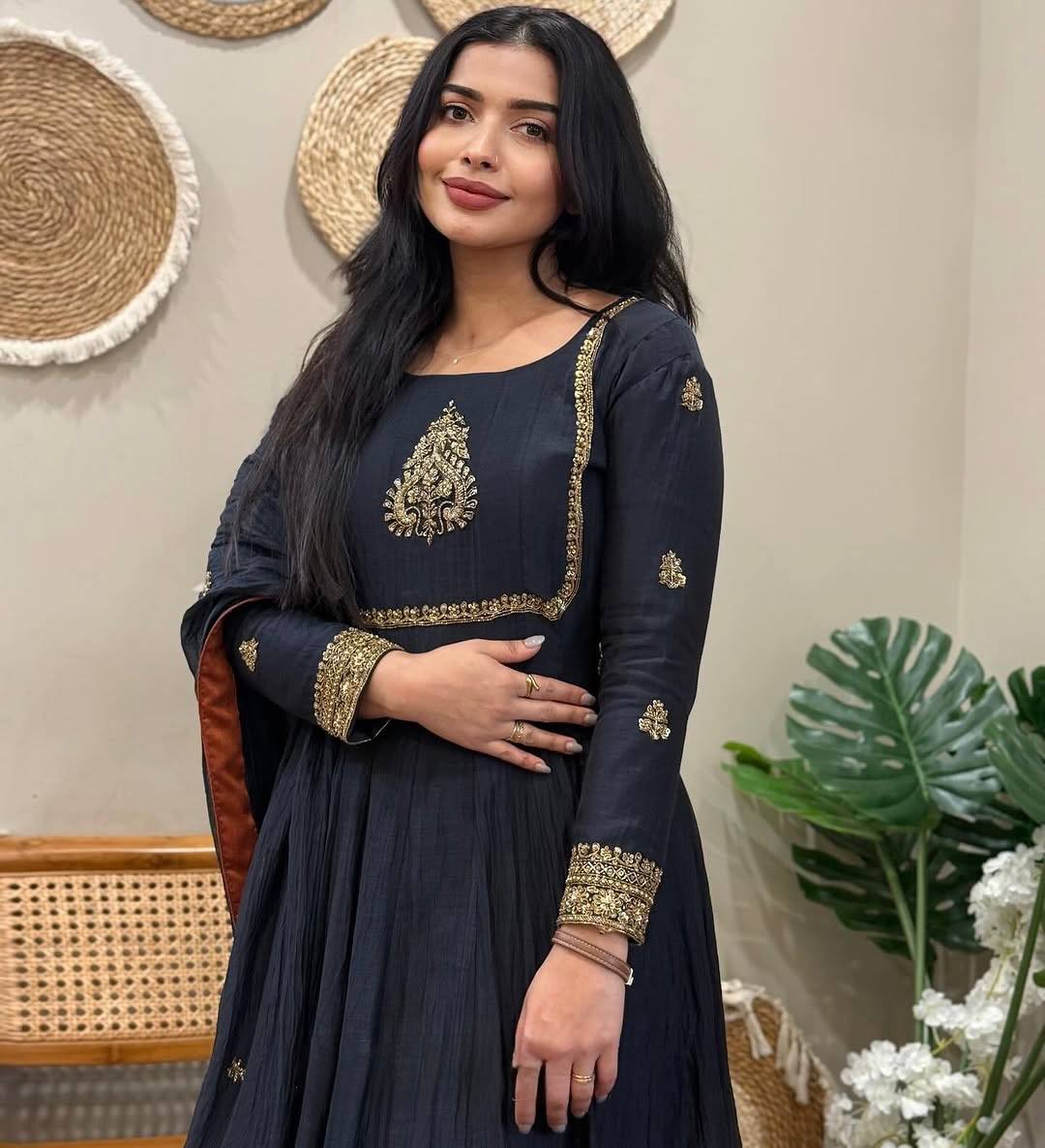Ceremony Wear Black Color Georgette Embroidered Anarkali Suit