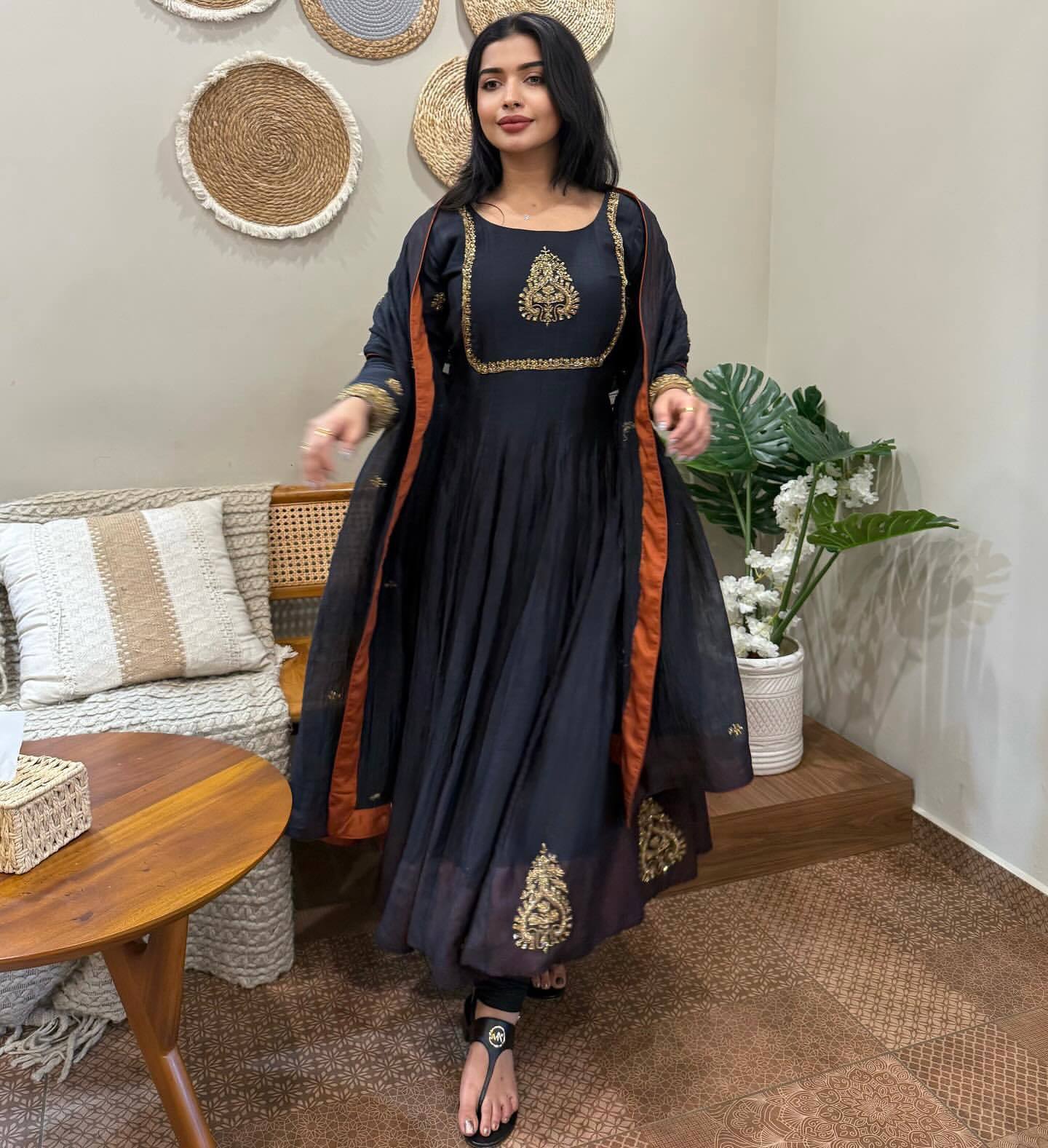 Ceremony Wear Black Color Georgette Embroidered Anarkali Suit