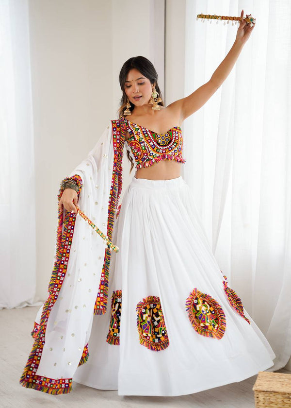 Arti Chauhan's White Color Gamthi Work Navratril Lehenga Choli