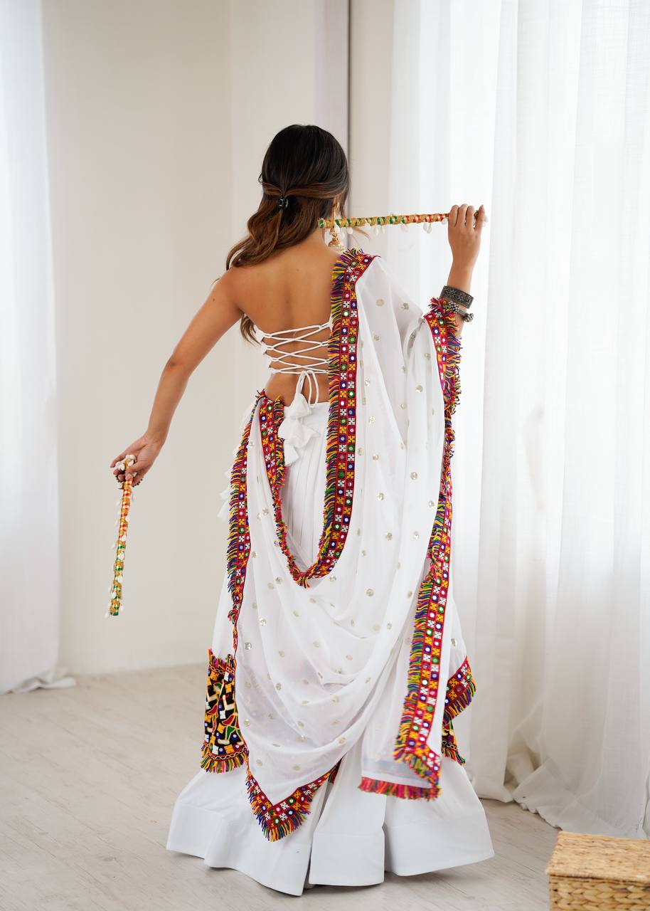 Arti Chauhan's White Color Gamthi Work Navratril Lehenga Choli