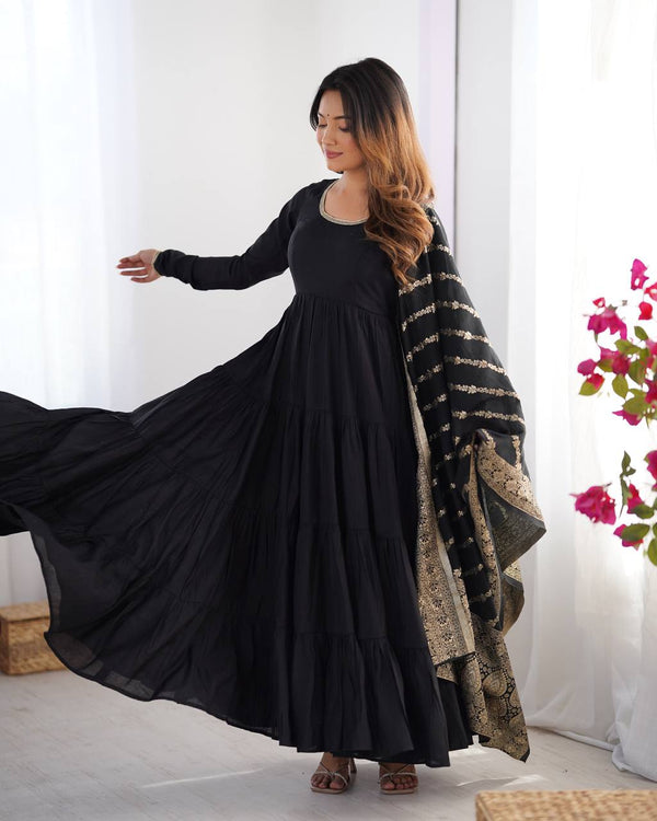 Marvelous Black Color Pure Roman Silk Chanderi Fabric Fully Flair Anarkali Gown