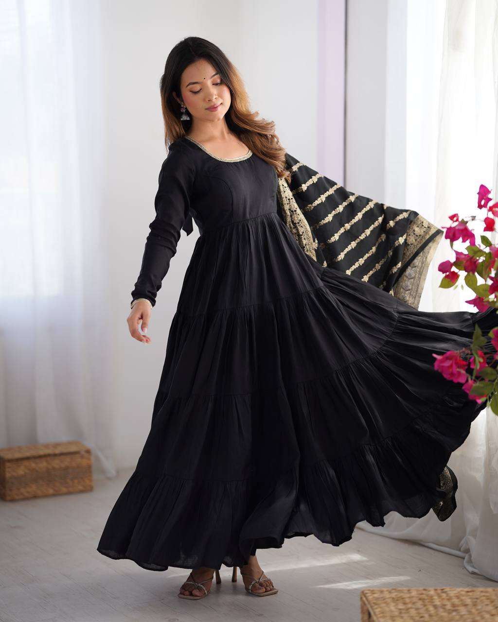 Marvelous Black Color Pure Roman Silk Chanderi Fabric Fully Flair Anarkali Gown