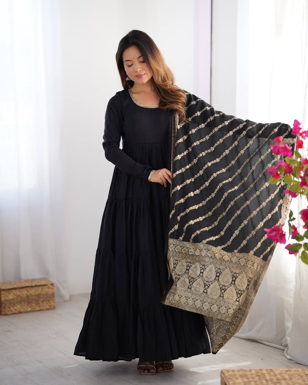 Marvelous Black Color Pure Roman Silk Chanderi Fabric Fully Flair Anarkali Gown