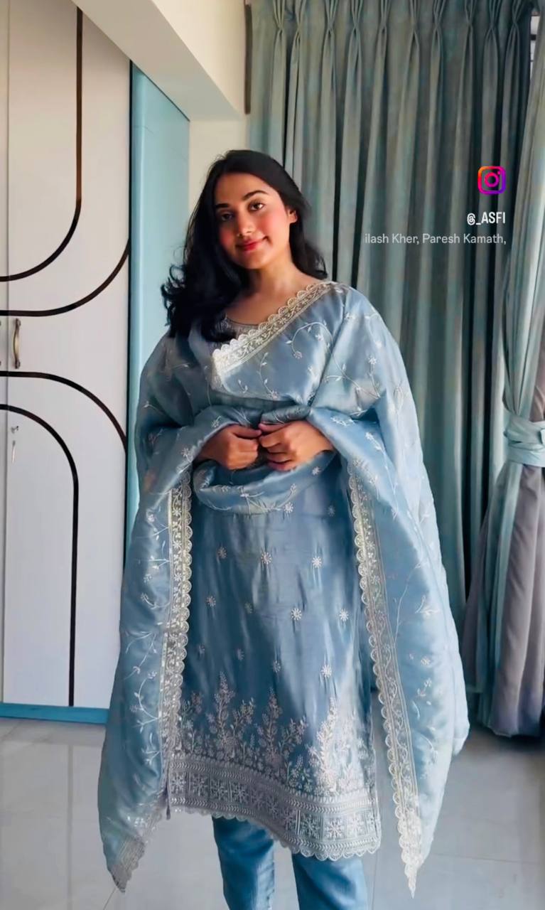 Celebrity Style Sky Blue Color Pure Gold Crush Silk With Heavy Embroidery Sequence Work Salwar Suit