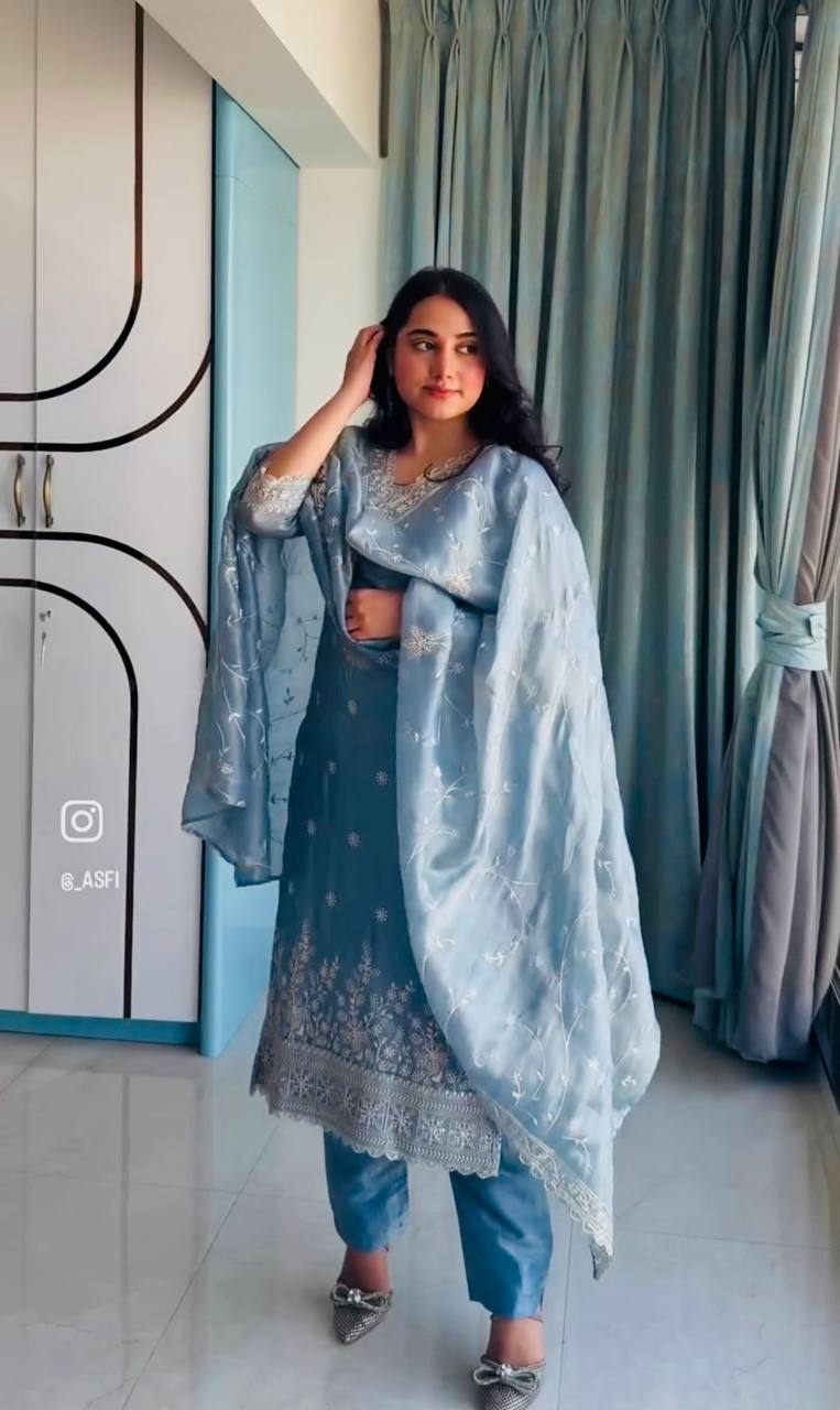 Celebrity Style Sky Blue Color Pure Gold Crush Silk With Heavy Embroidery Sequence Work Salwar Suit