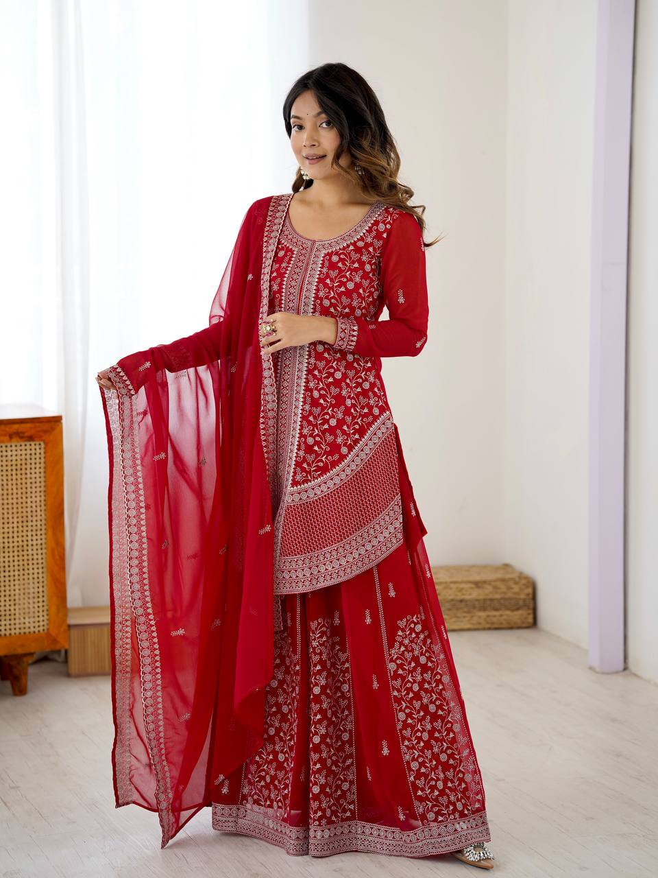 Arti Chauhan's Red Color Embroidered Top With Palazzo With Dupatta Set ...