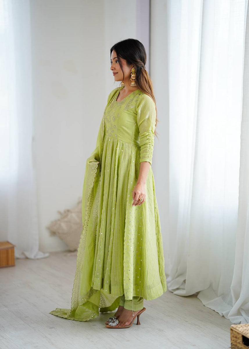 Arti Chauhan Green Color Embroideredr Anarkali Gown – Vastra Shop
