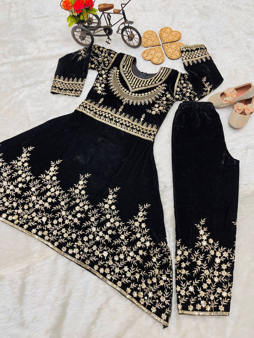 Designer Wedding Wear Beautiful Heavy Embroidery Siqunce Work Gown-Pent