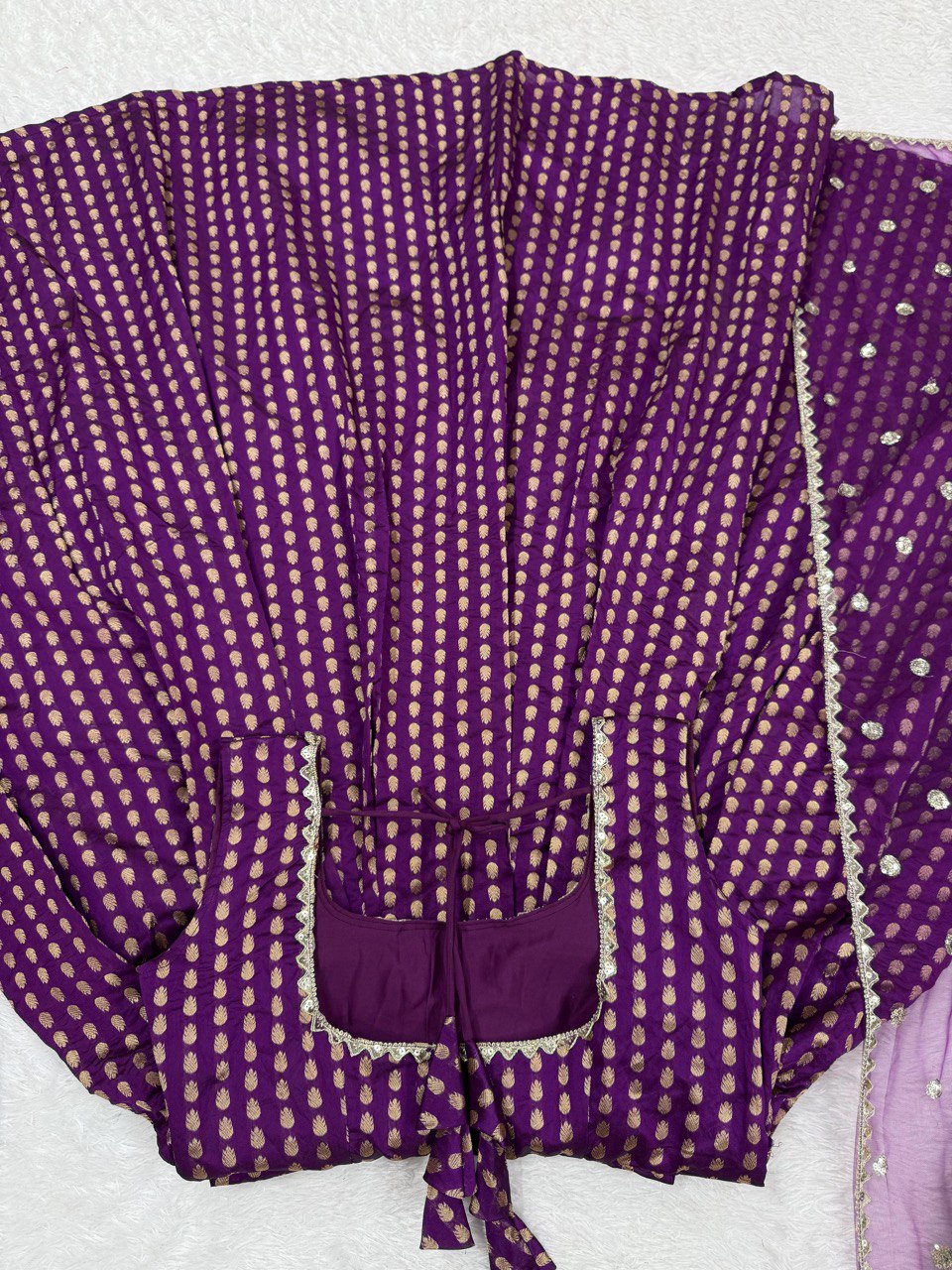 Designer Purple Color Jacquard Silk Weaving With Lace Broder Beautiful Gown