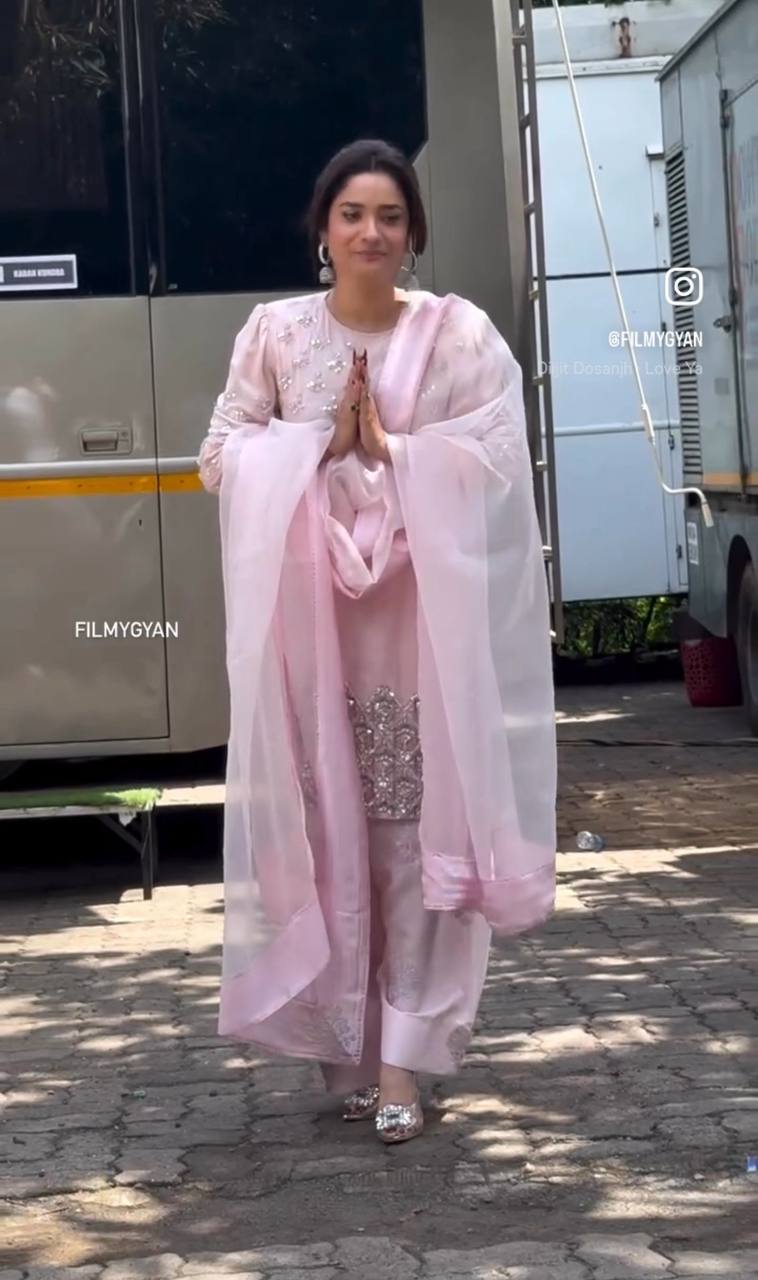 Exclusive Light Pink Color Pure Natural Crepe With Heavy Embroidery Sequence Work Salwar Suit