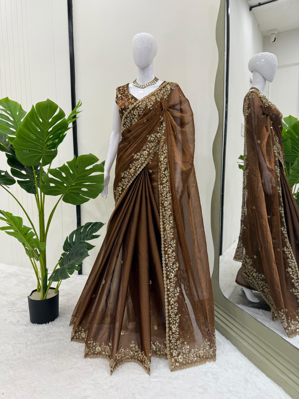 Ceremony Wear Golden Color Barbari Silk Thread With Sequence Work Saree
