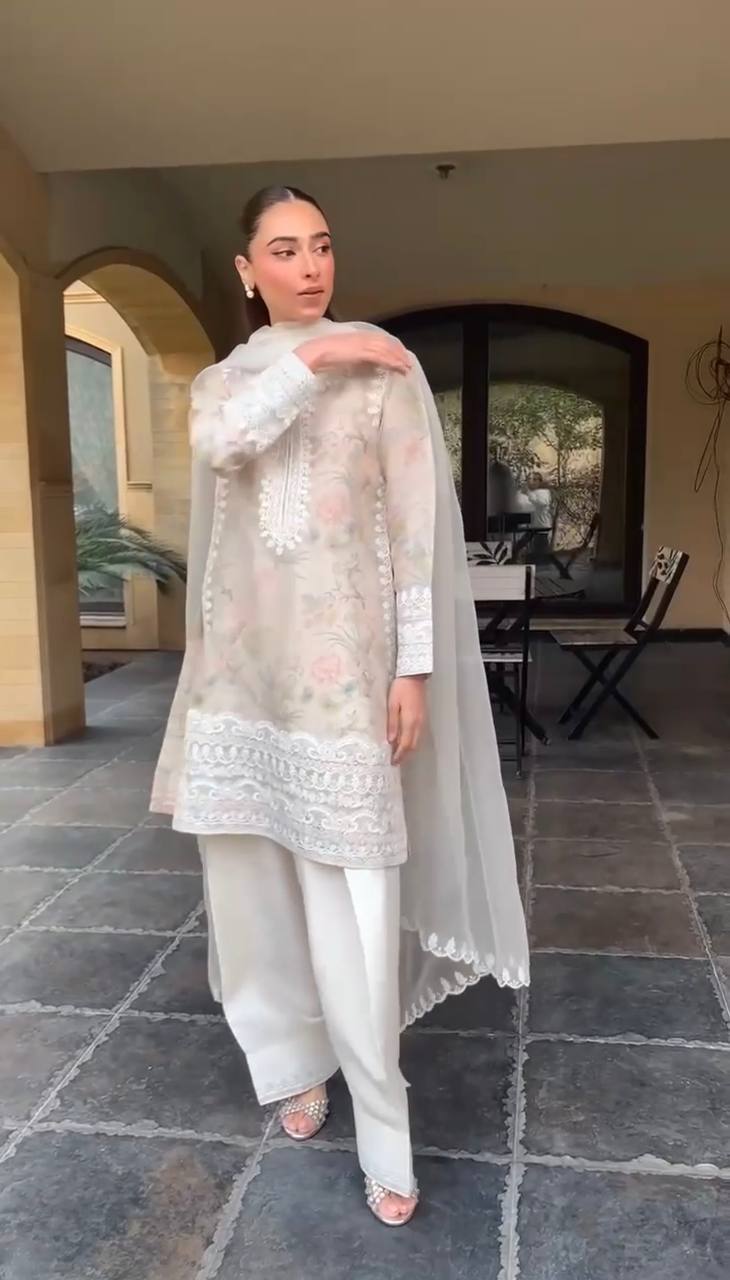 Ceremony Wear Off White Color Pure Organza Silk Thread Embroidery With Printed Designer Salwar Suit